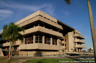 Assembleia Legislativa da Bahia (ALBA). CPI ouve empresário do setor de combustíveis.