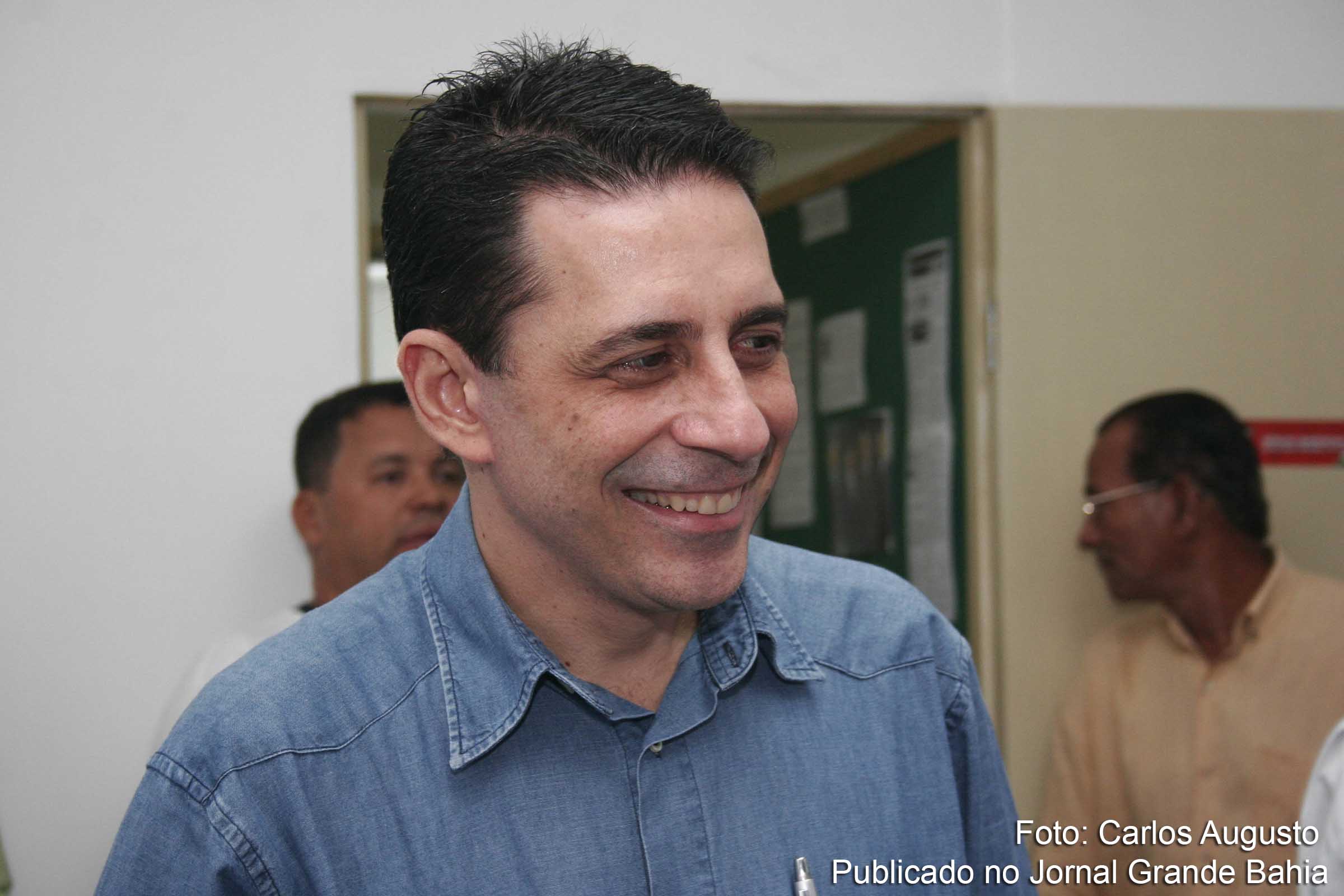 Sérgio Carneiro recebe declaração de apoio do empresário José Mendonça.