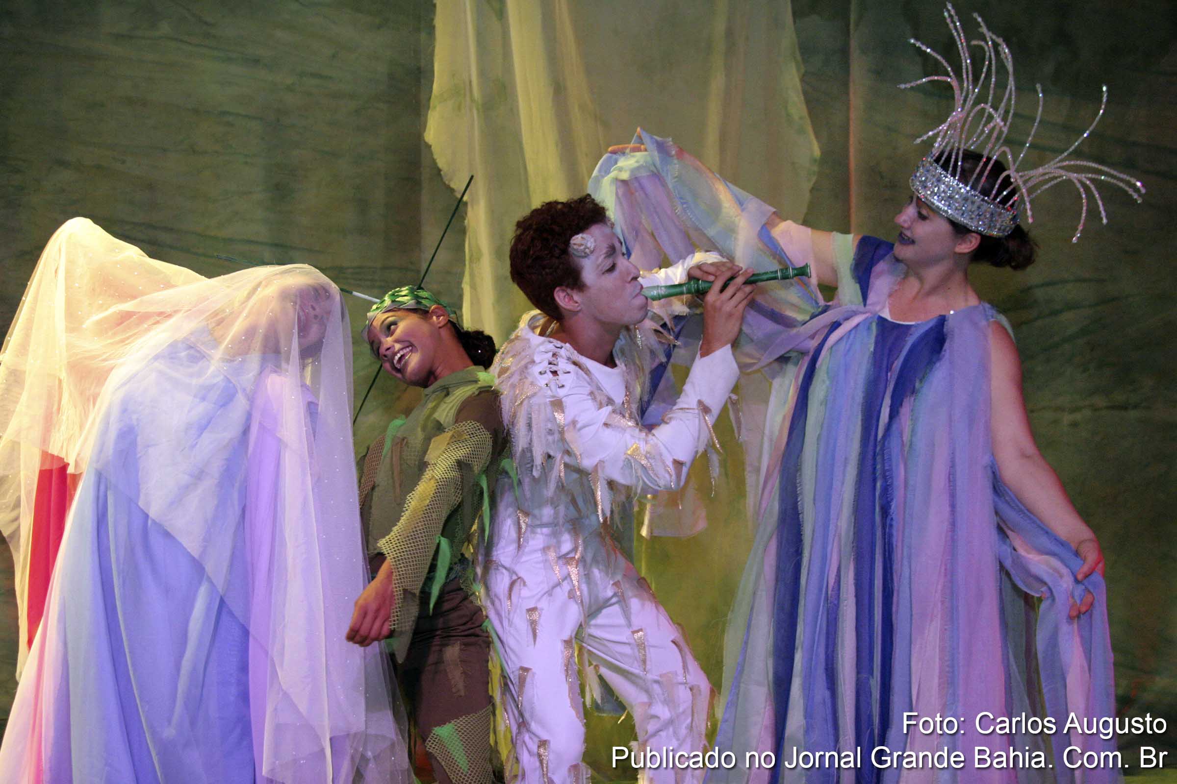 A flauta de Pã, montagem da Cia Cuca de Tetro apresentada na programação do projeto 'Domingo tem teatro'.