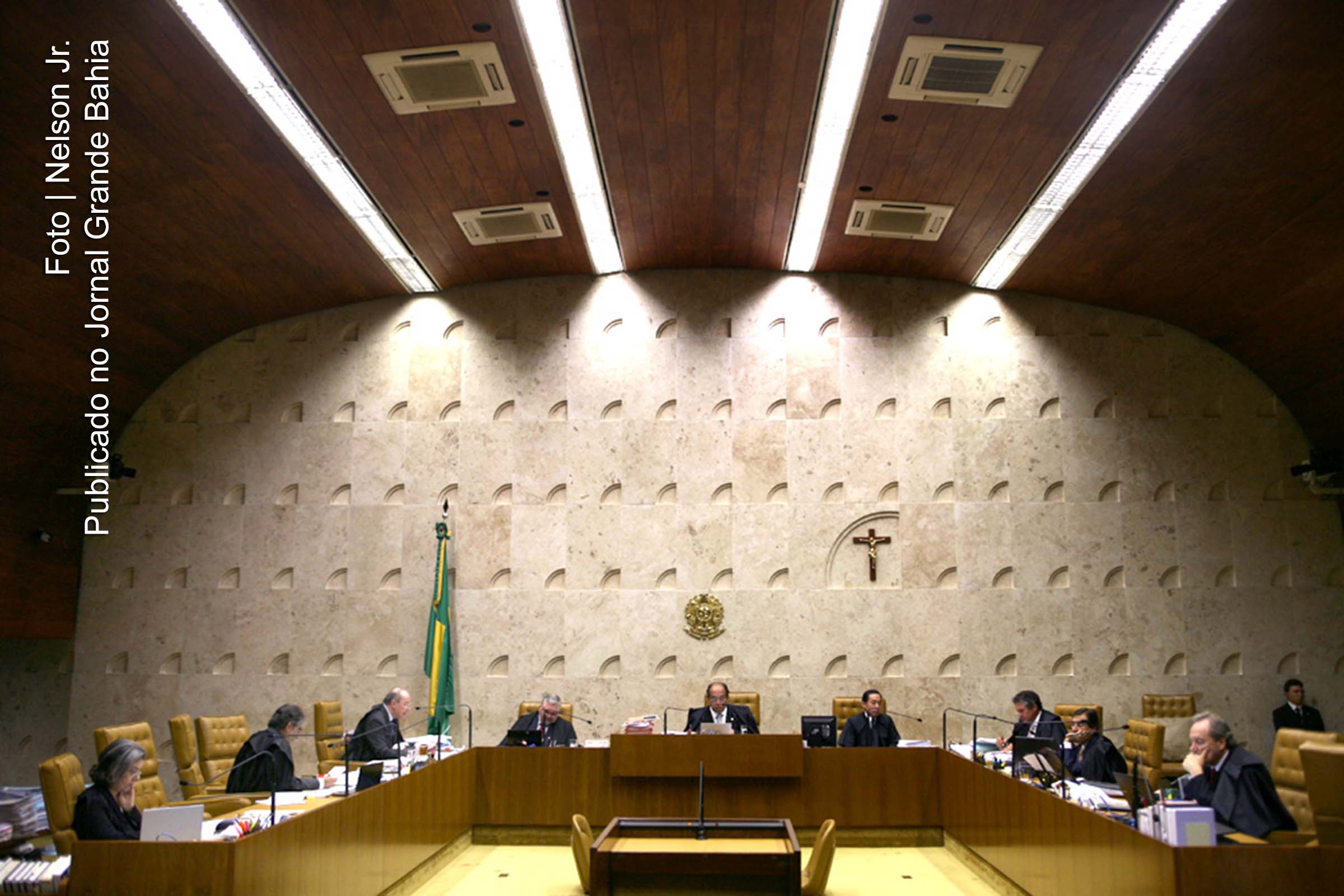 Supremo Tribunal Federal julgou Lei de Imprensa incompatível com a Constituição Federal.