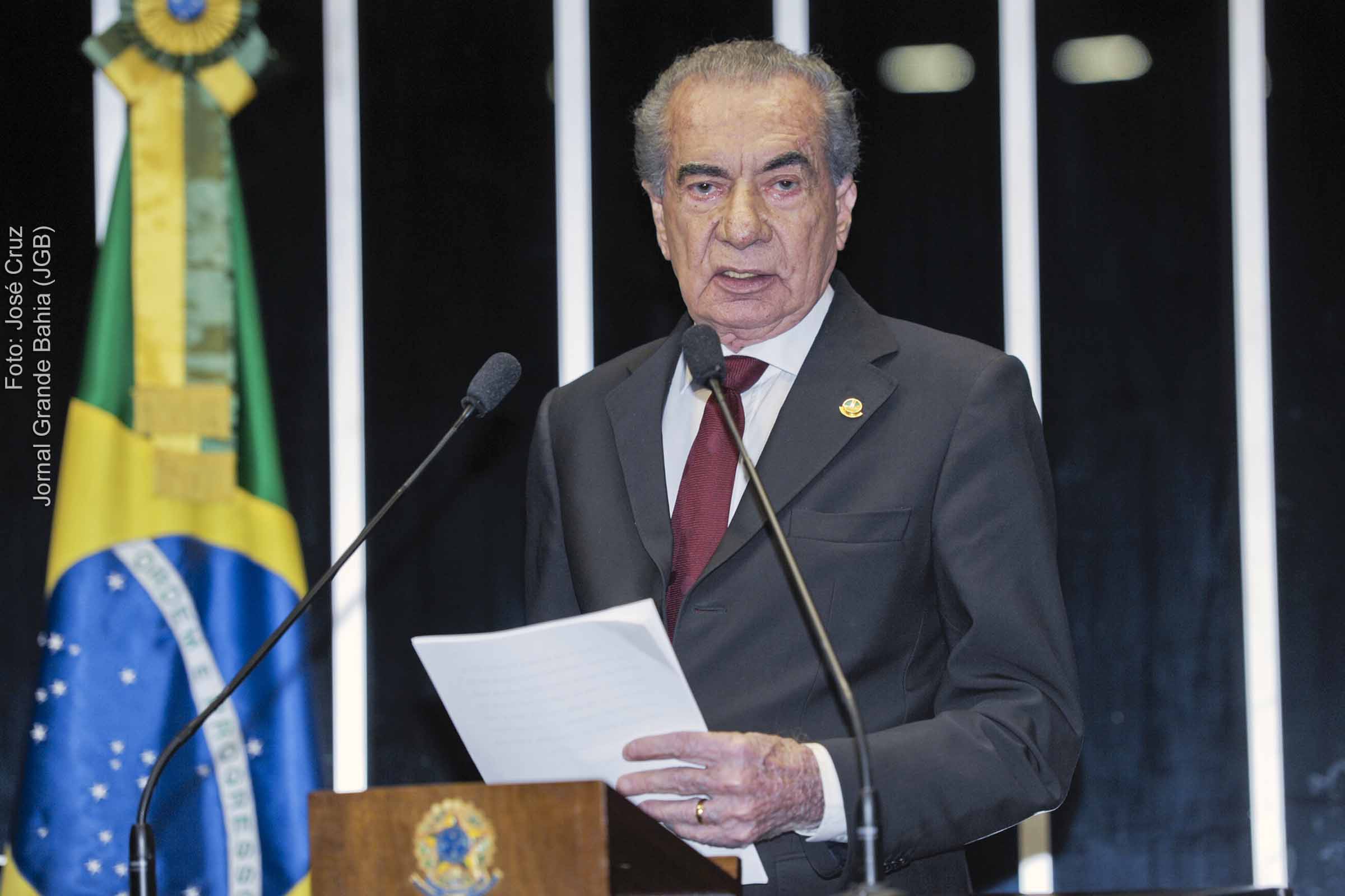 Senador João Durval banca Dom Quixote e o moinho de vento é o Anel de Contorno de Feira de Santana que vira Dragão do Governo Lula