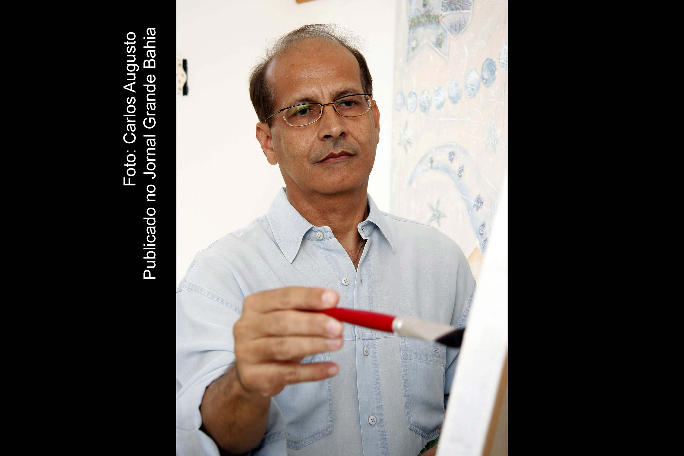 Marcus Antônio de Oliveira Moraes (Marcus Moraes) atuou, em Feira de Santana, como educador, decorador e artista plástico. Um dos últimos trabalhos produzidos foi a exposição de pinturas em óleo sobre tela, com o título 'A Guia de Todos os Santos'.