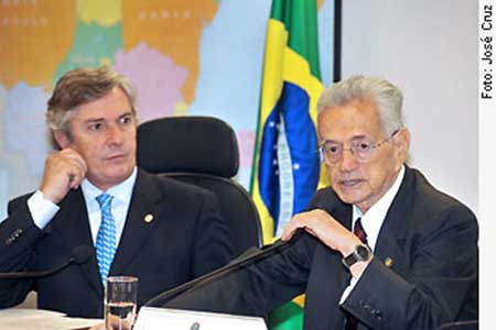 Brasil poderá ter combustível a base de óleo vegetal.