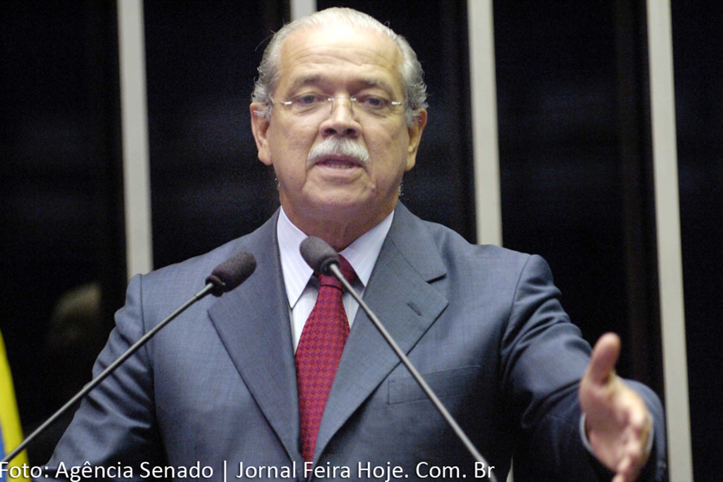 Senadores criticam duopólio de Gol e Tam e denunciam abandono da aviação regional e dos aeroportos