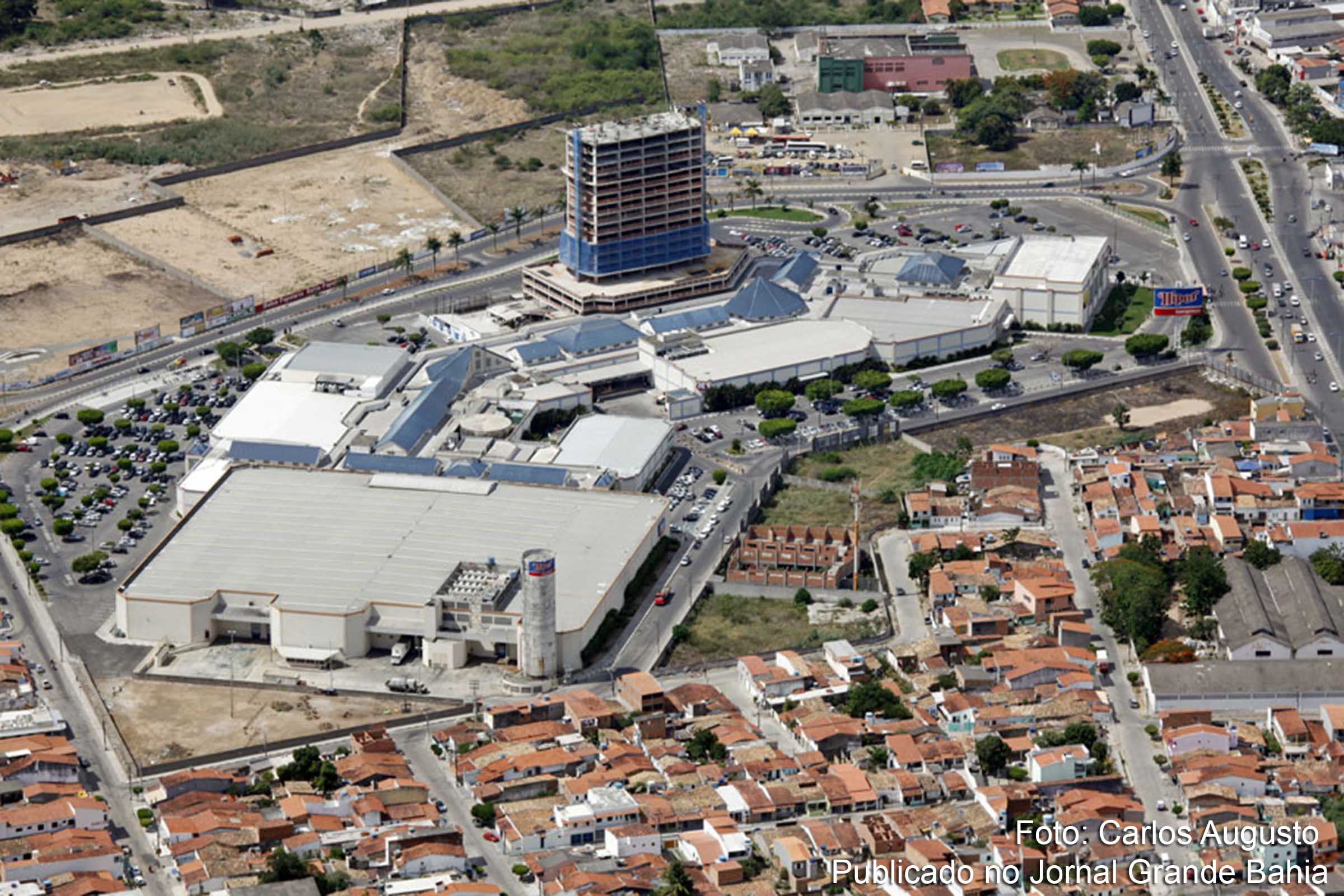 Shopping Boulevard Feira de Santana – Ampliação do número de lojas e queixas dos consumidores quanto ao calor. Sistema de refrigeração pode estar deficiente.