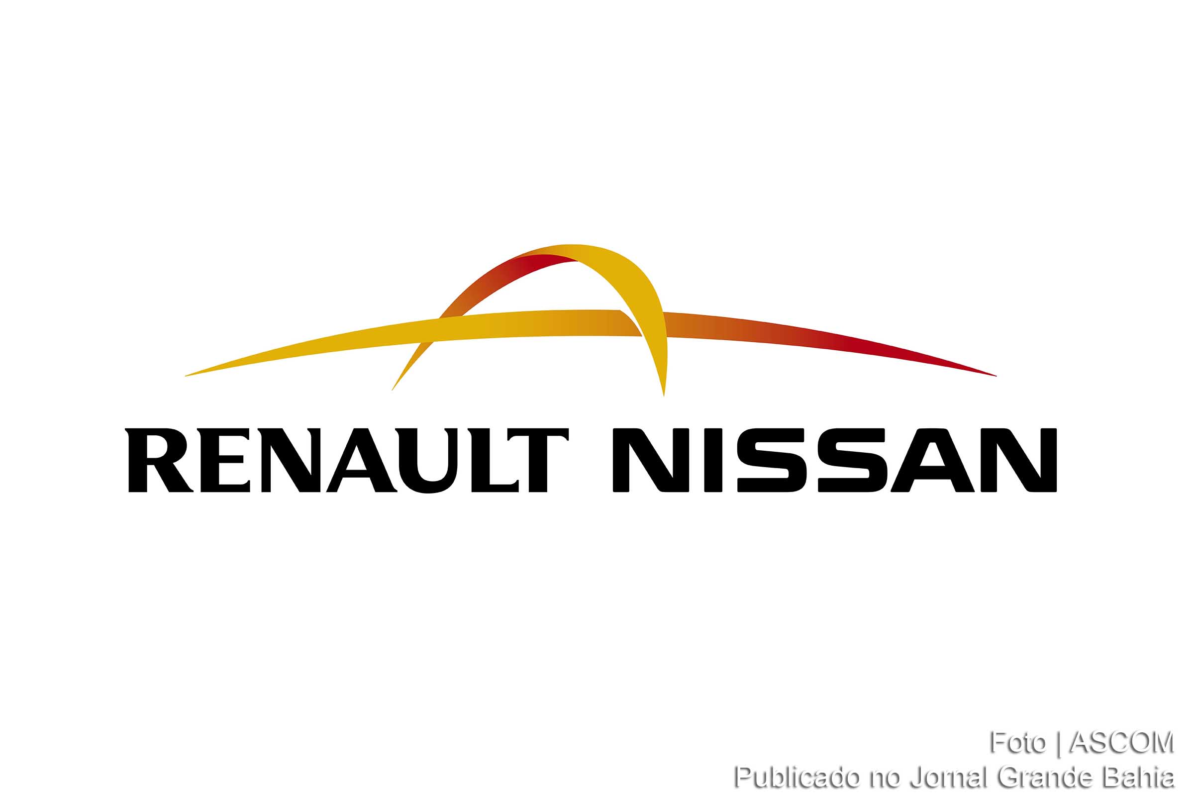 Renault-Nissan acerta parceria com Daimler.