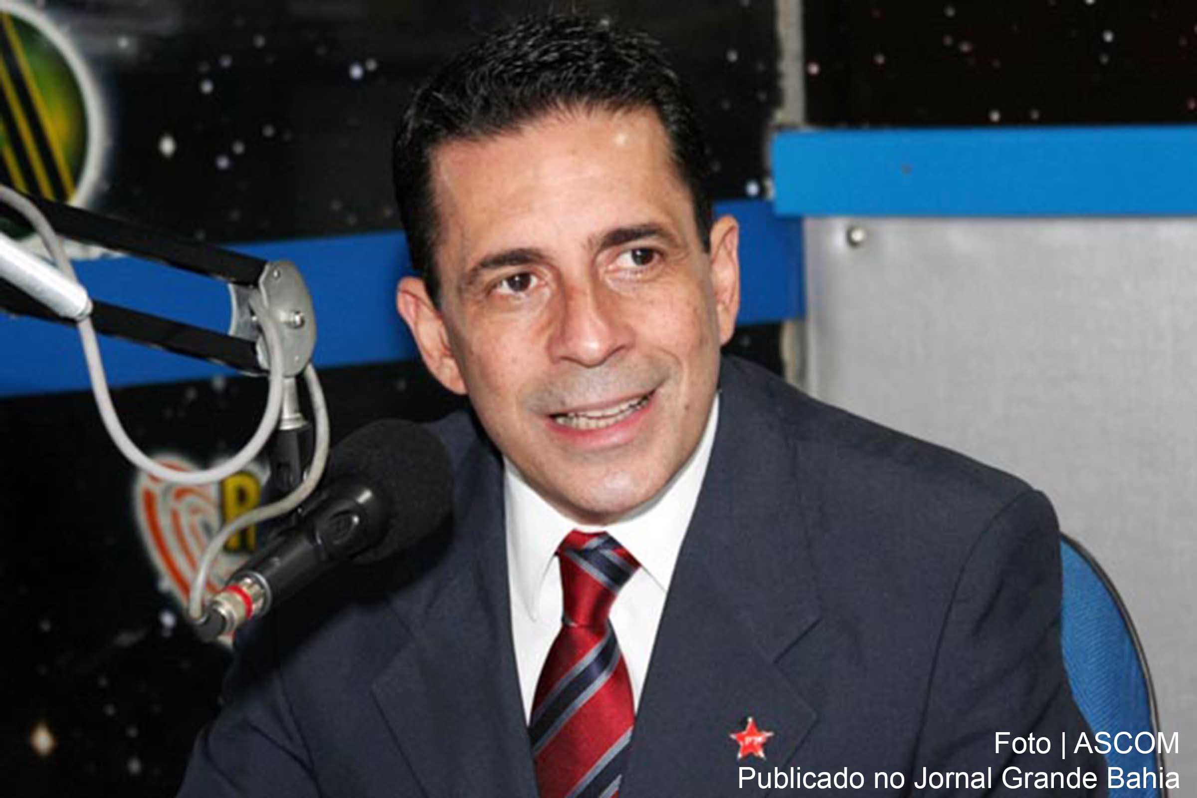 O Deputado federal feirense Sérgio Carneiro é eleito pelo quarto ano consecutivo Cabeça do Congresso Nacional