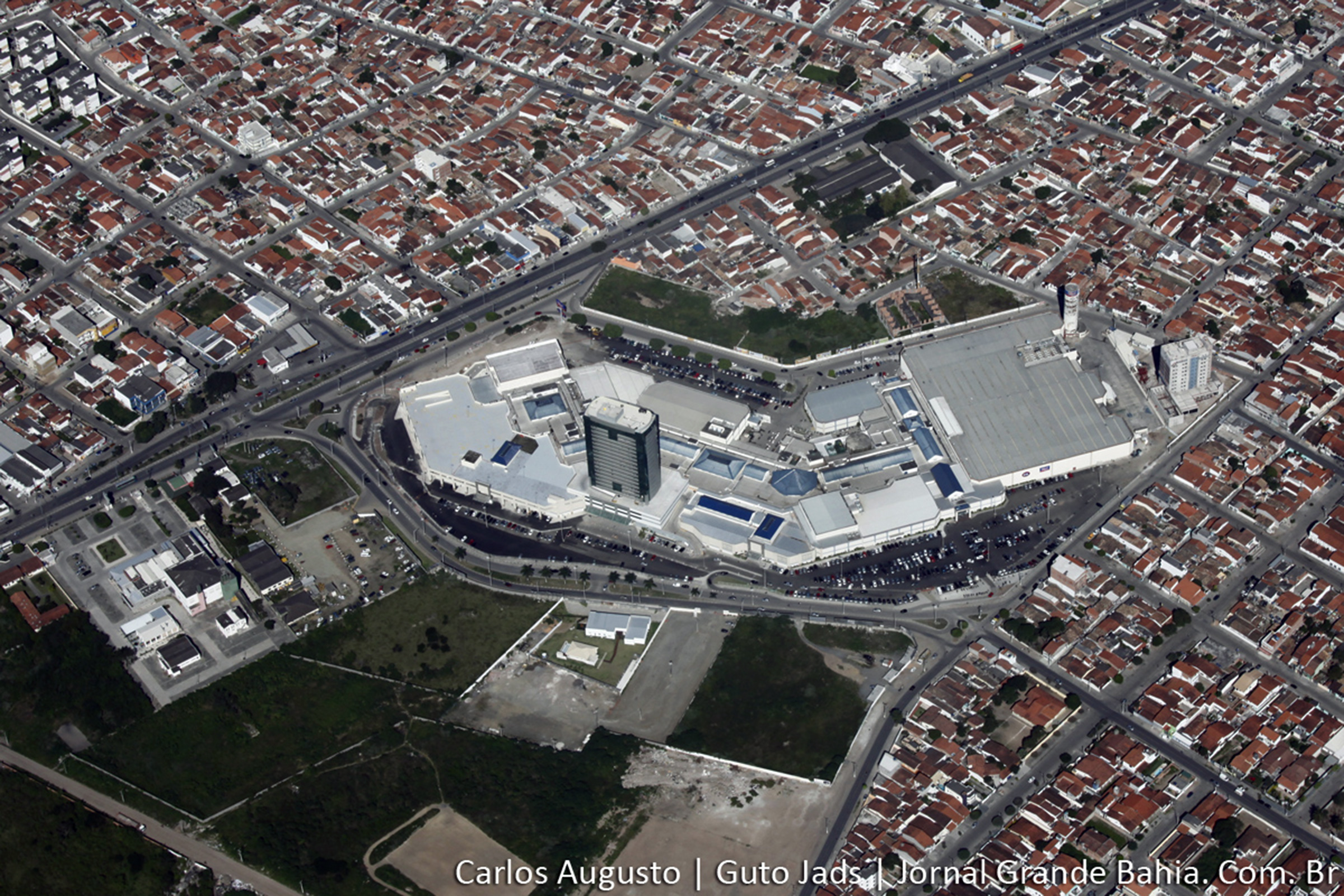 Vista aérea do Boulevard Shopping Feira de Santana.