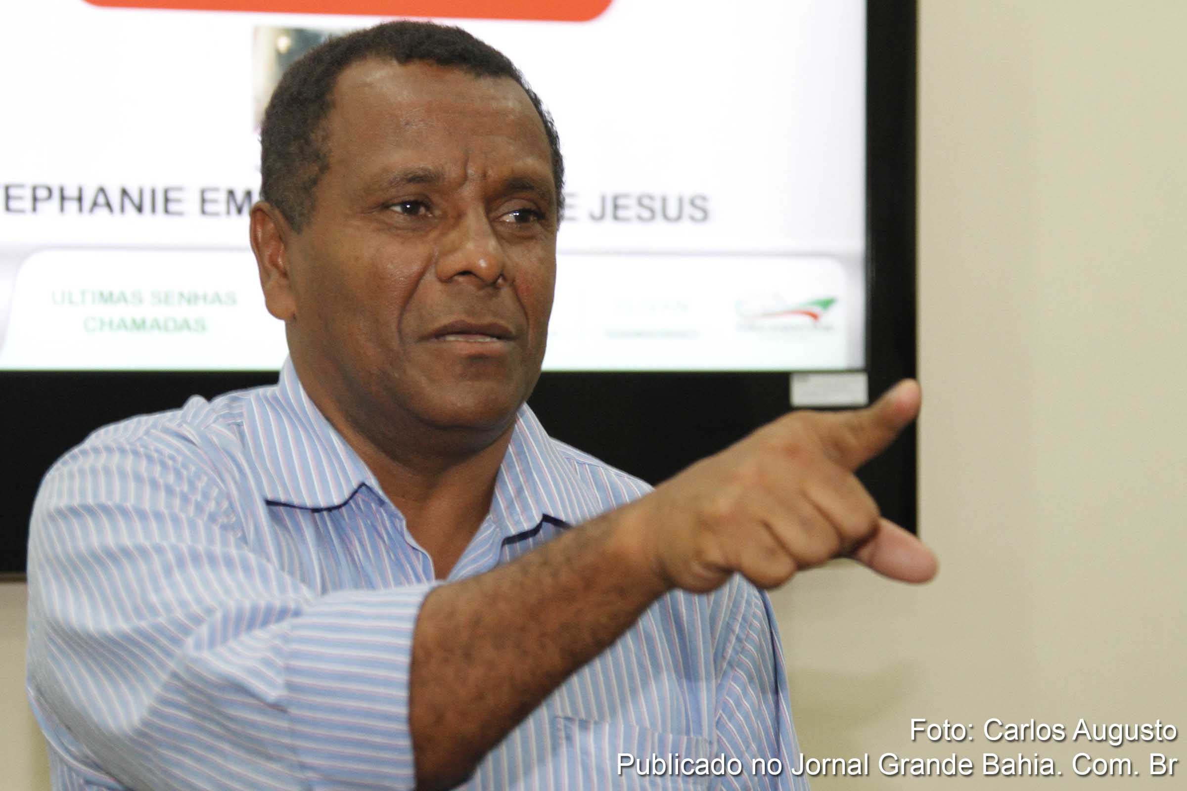 Escritor José Batista Freitas Mattos declara apoio.