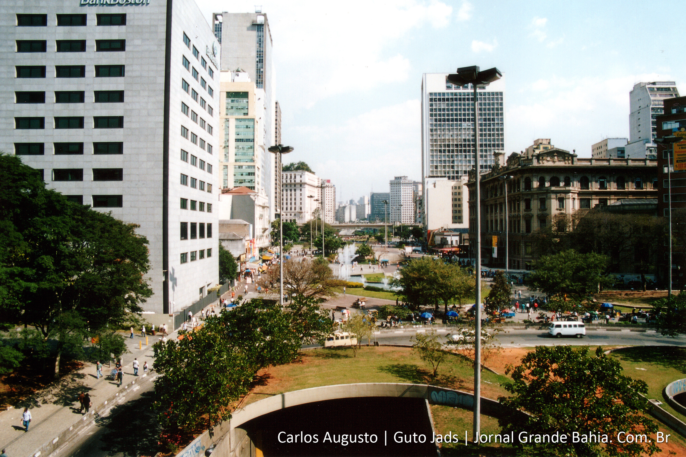 Com 12 milhões de pessoas que passam a morar sozinhas a cada ano no mundo, o número de lares com um único morador (também chamados de unipessoais) já é o maior da história e tem crescido a um ritmo acelerado, impulsionado principalmente por países emergentes como o Brasil.