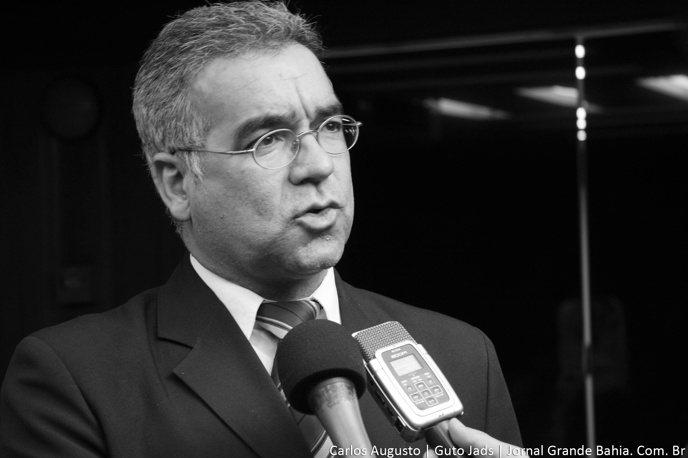 “É uma pena que o DEM - partido que foi à Justiça contra as cotas - ache que essa medida reparadora seja apenas um detalhe”, aponta o líder do Governo na Assembleia Legislativo da Bahia, deputado Zé Neto (PT). (Foto: Carlos Augusto (Guto Jads) - Jornal Grande Bahia)