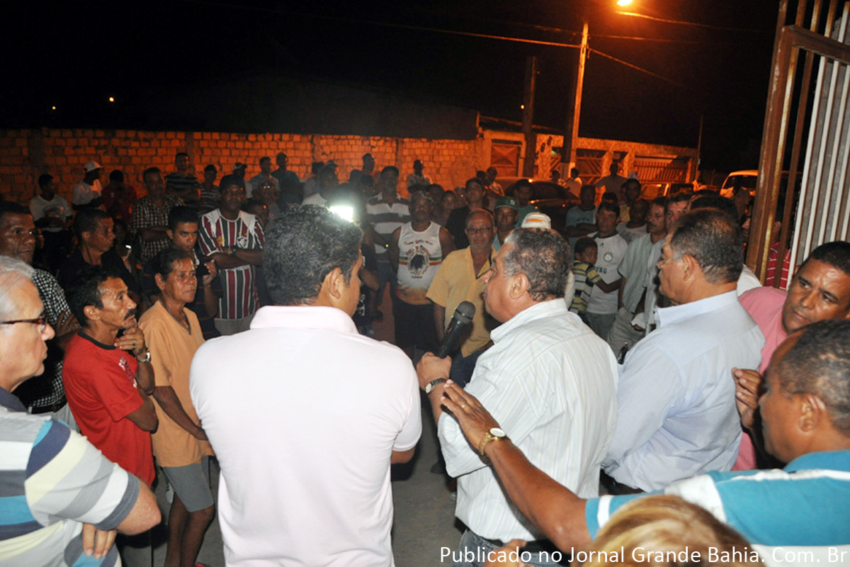 Vereador Ewerton Carneiro (PTN), também conhecido como Tom, anunciou que irá apoiar à reeleição do prefeito Tarcízio Pimenta (PDT).