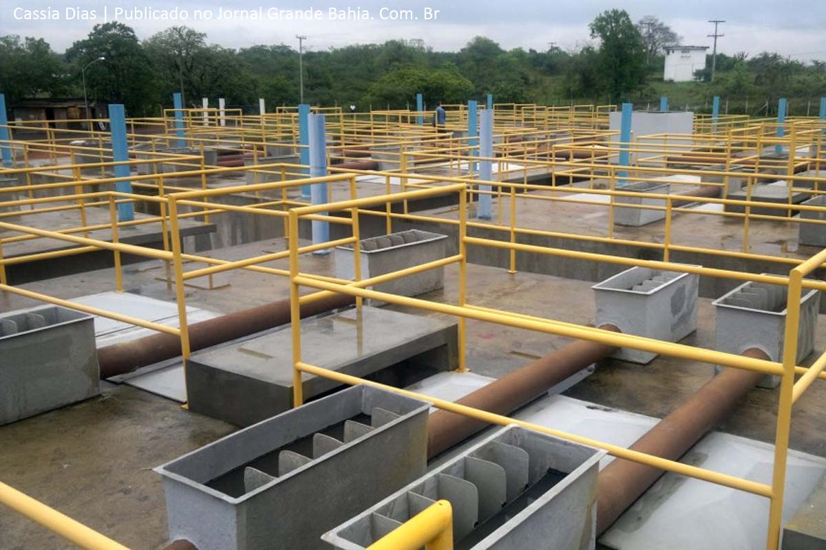 A Embasa está entregando à população de Feira de Santana, a primeira etapa da obra de ampliação das bacias de esgotamento sanitário Jacuípe e Subaé iniciada em 2009