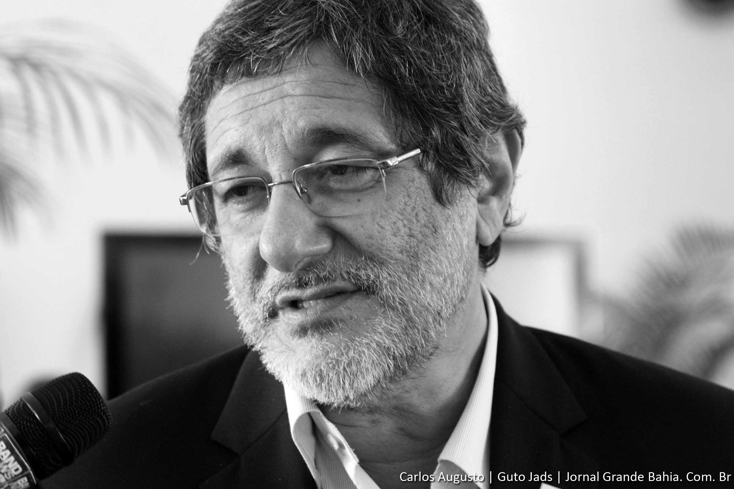 José Sérgio Gabrielli assinou contrato de empréstimo com o Banco Mundial. (Foto: Carlos Augusto (Guto Jads) - Jornal Grande Bahia)