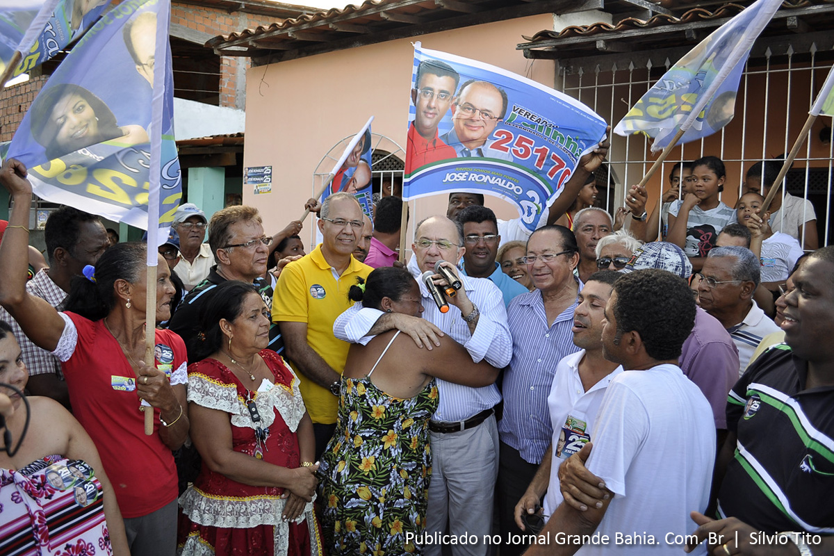 José Ronaldo participa de festejos em louvor a São Roque na Matinha.