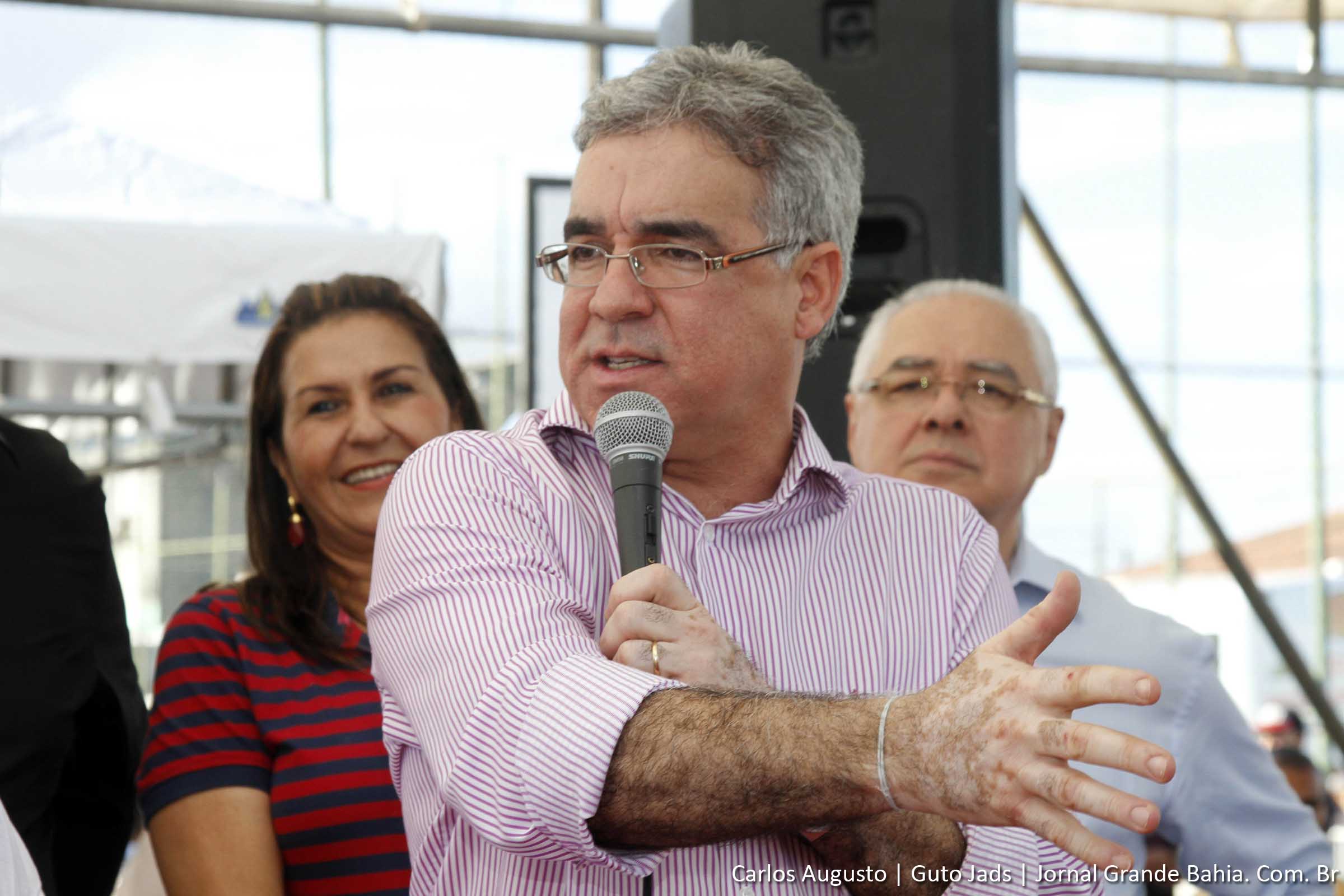 Deputado estadual José Cerqueira Neto (Zé Neto, PT), candidato à prefeito de Feira de Santana nas Eleições 2012.