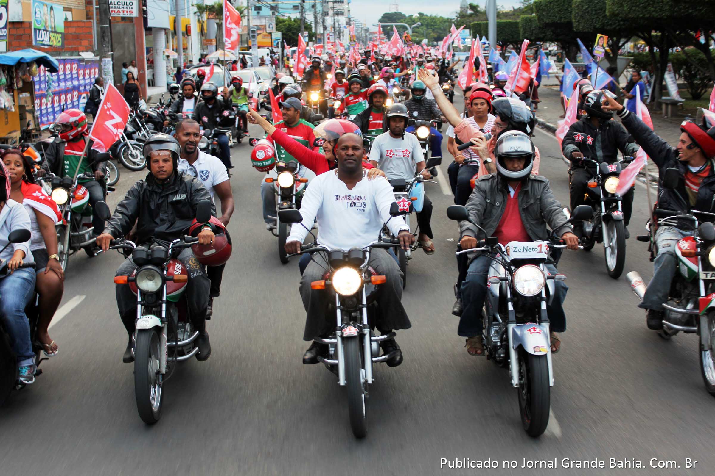 Mototaxistas declaram apoio à candidatura de Zé Neto.