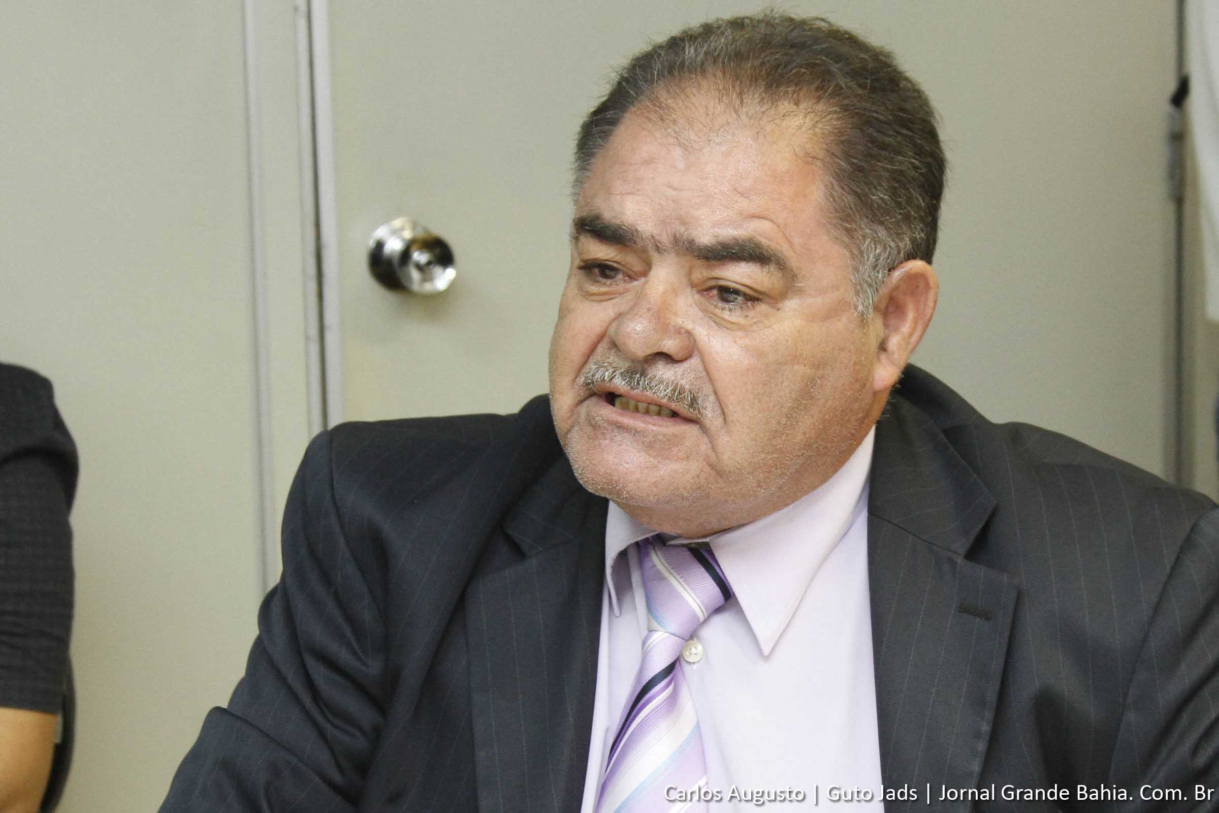 “Não há caminhos para gastos que estejam fora de contexto”, disse o presidente. Ribeiro declarou que vai deixar a Casa da Cidadania de cabeça erguida porque tem agido com “clareza e ética”.