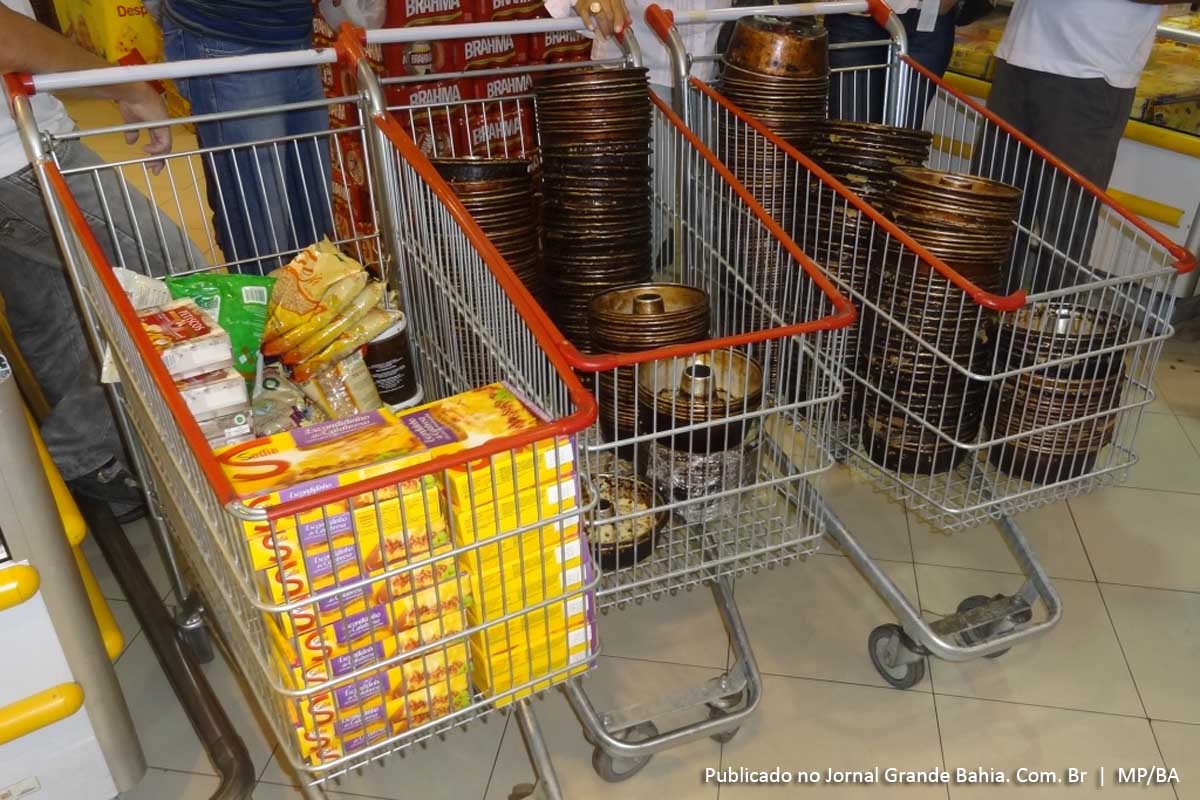 Fiscalização em supermercados, padarias e restaurantes detecta diversas irregularidades em Teixeira de Freitas