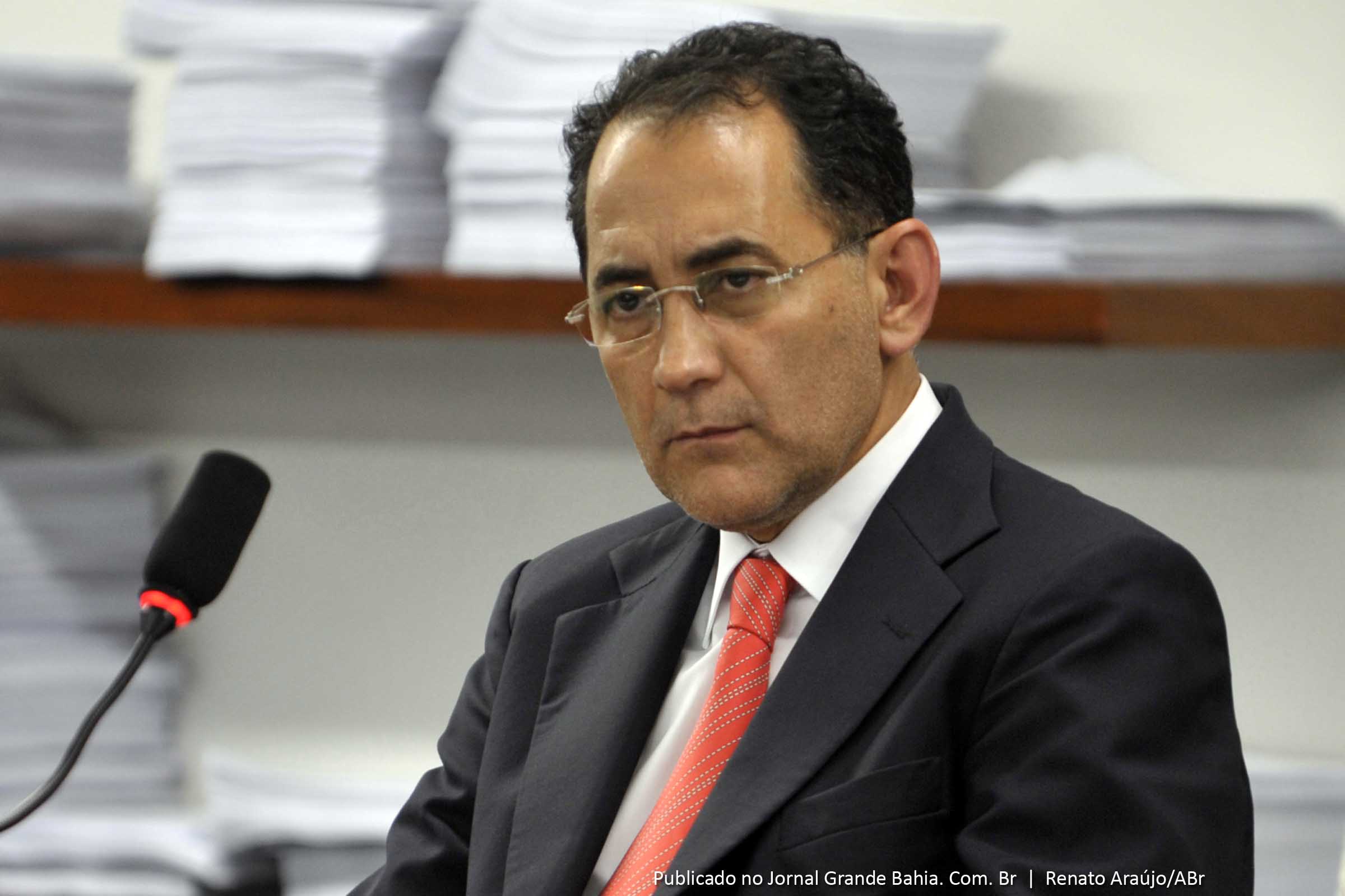 Deputado João Paulo Cunha (PT-SP) perda de mandato será decidido pelo plenário da Câmara Federal.