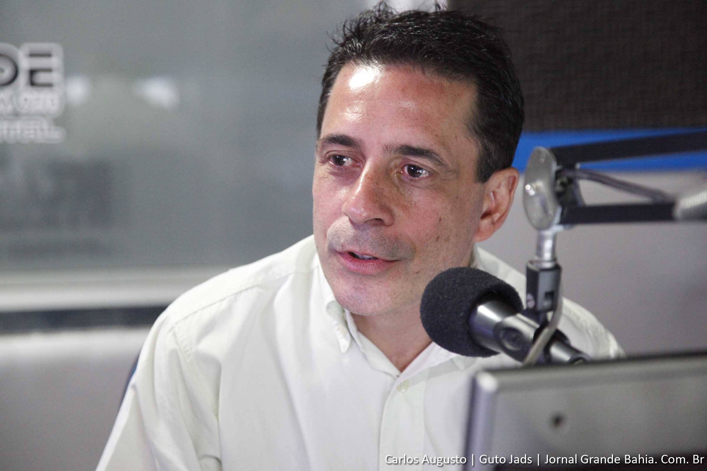 Deputado federal Sérgio Carneiro votou contra os interesses do povo brasileiro. (Foto: Carlos Augusto | Jornal Grande Bahia)