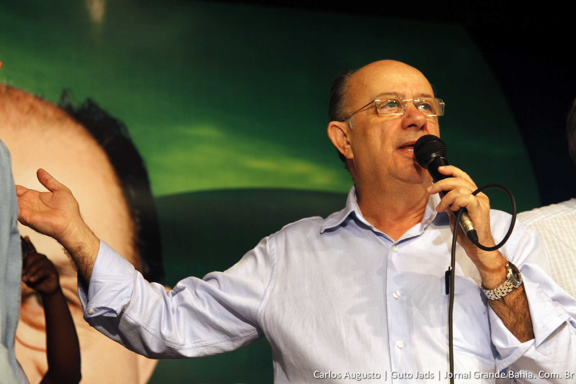 José Ronaldo, contas de campanha aprovadas, e na sexta-feira, encontro com Dom Itamar Vian.