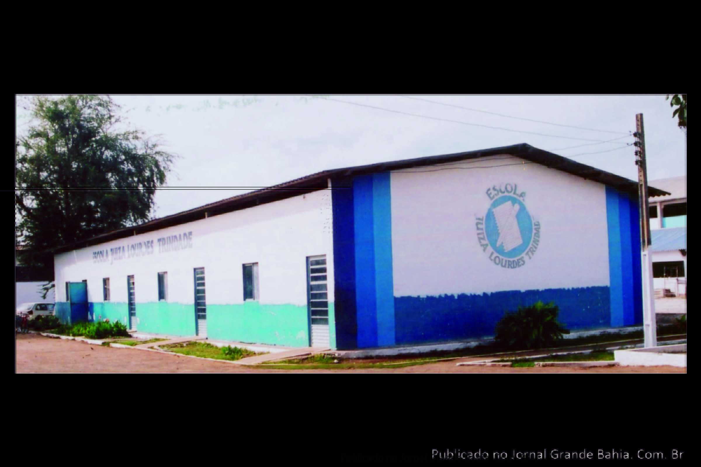 A Escola estadual Juíza Lourdes Trindade, que funciona nas dependências da Fundação de Apoio ao Menor de Feira de Santana (FAMFS), será remanejada para terreno do Estado e terá sua capacidade de atendimento ampliada.