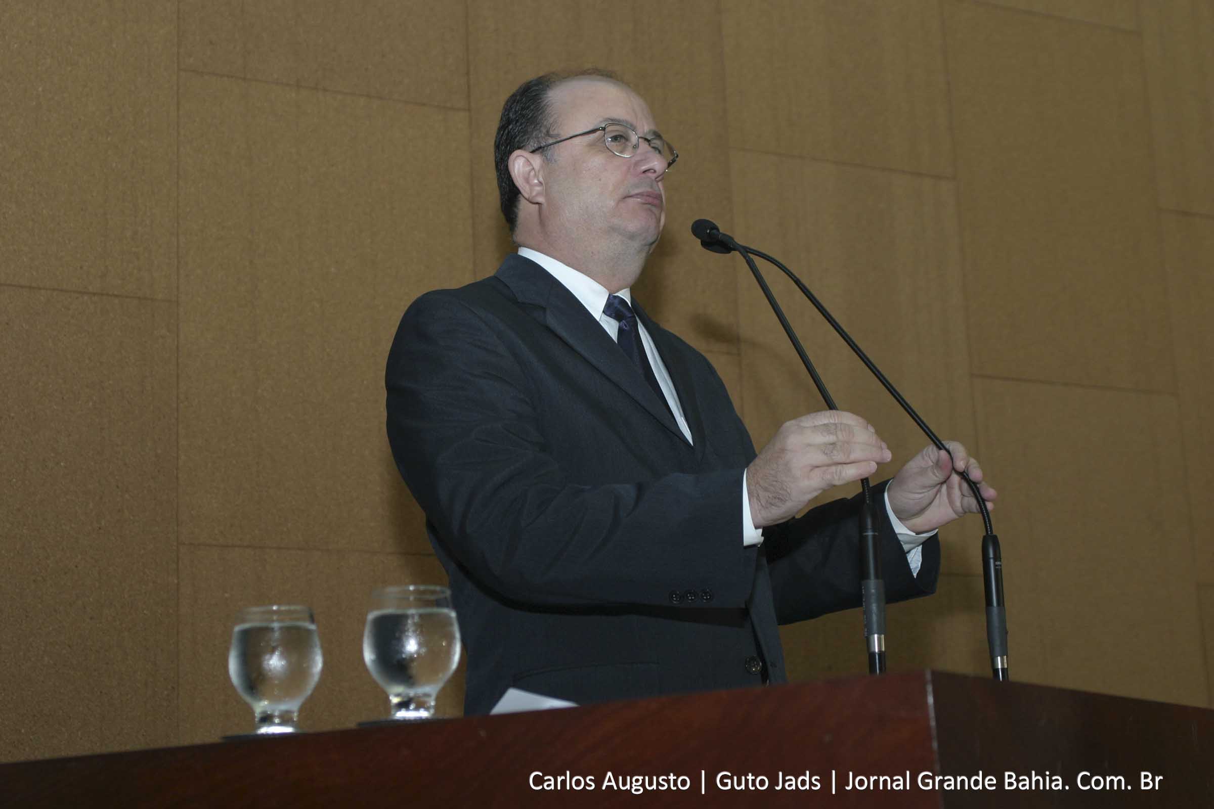 José Ronaldo não descarta disputar o governo da Bahia em 2014