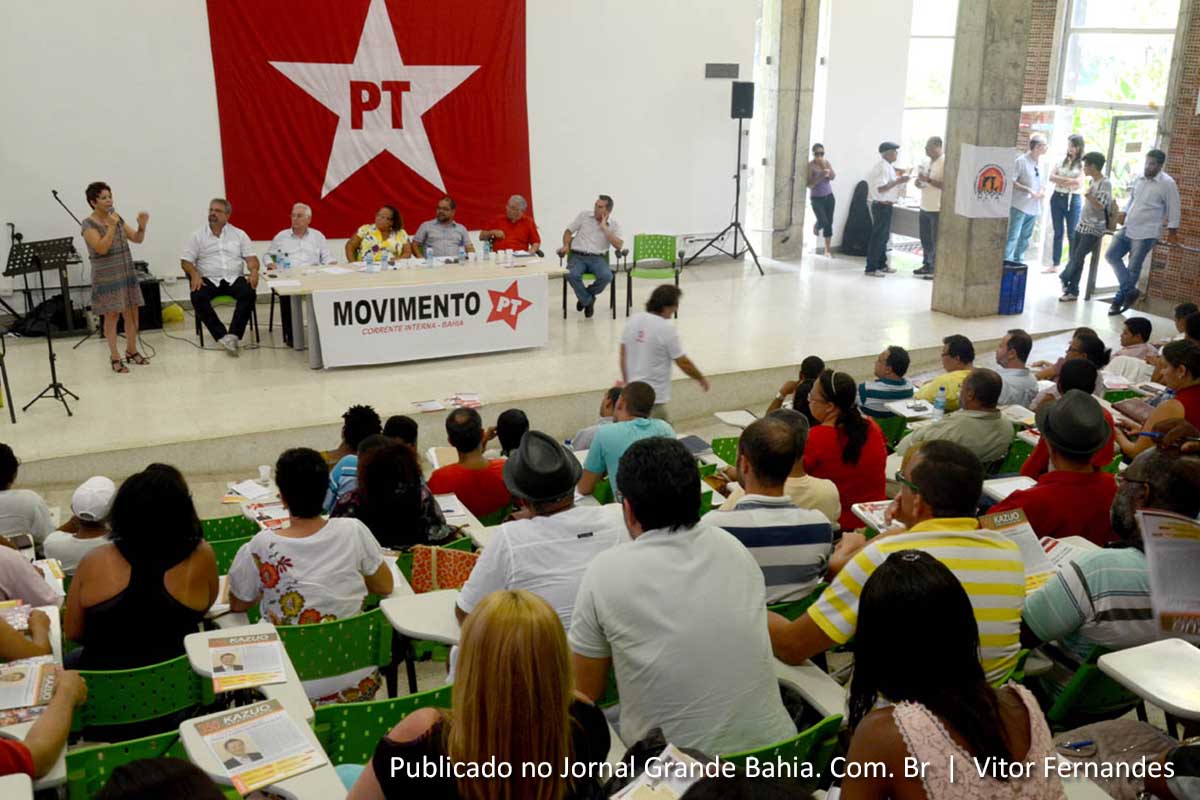 Militantes petistas querem uma nova organização da sigla e apresenta os quadros políticos.