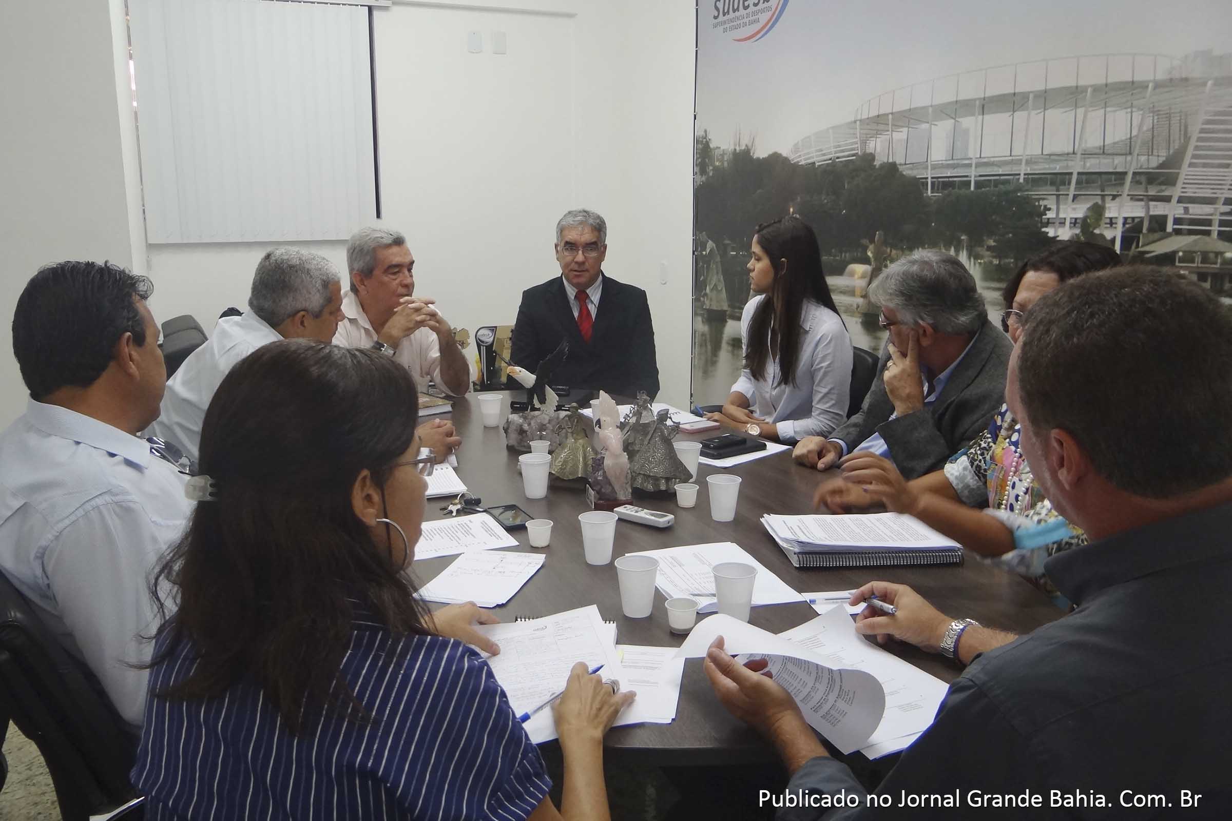 Zé Neto se reuniu com dirigentes da Sudesb e representantes dos municípios.
