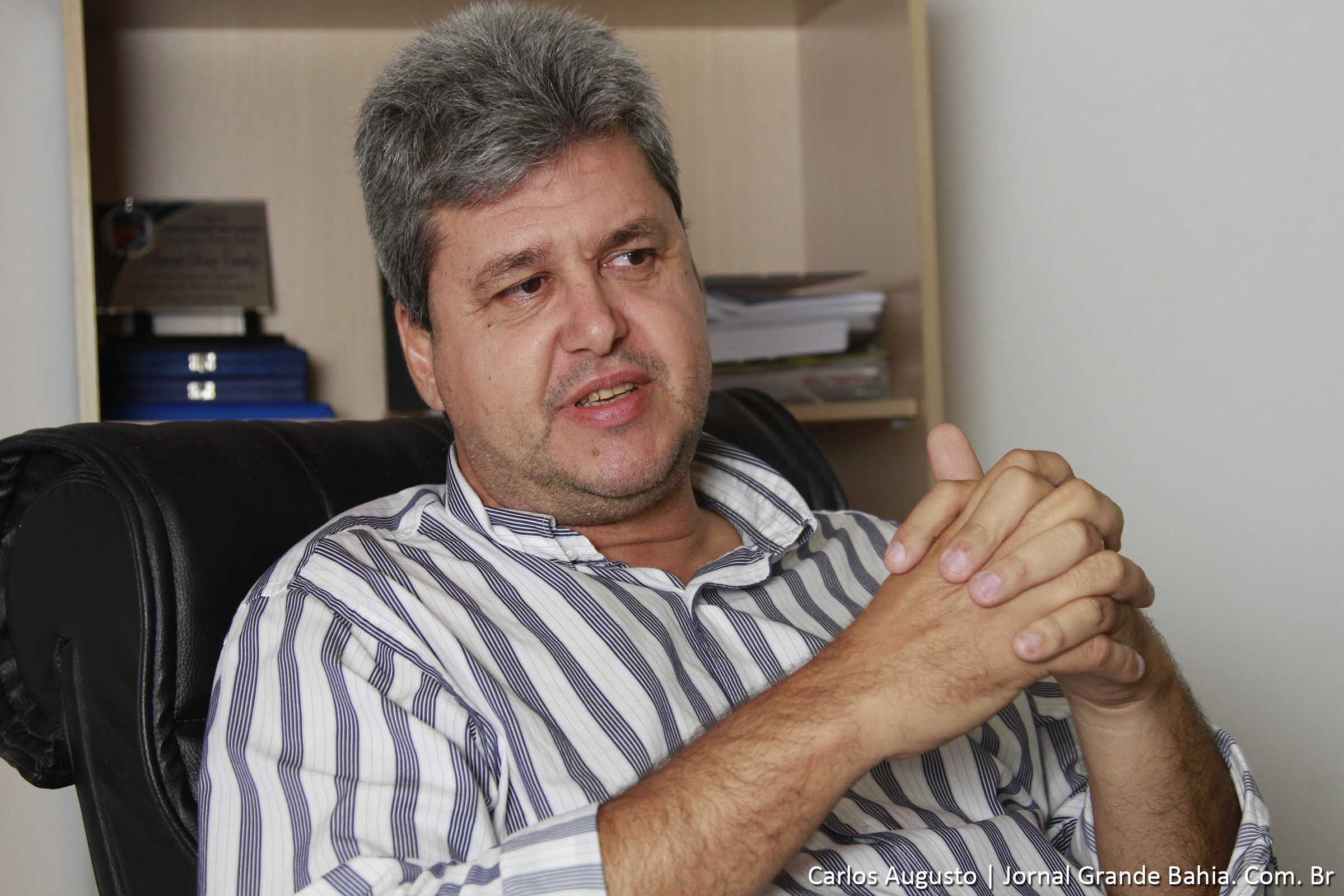 Antônio Dessa Cardozo – (Furão): “Se mais prefeitos aderirem a esta ideia de antecipar a parcela do 13º, podemos criar um efeito positivo sobre a economia baiana, além de diminuir o sofrimento que o povo atravessa, gerando reflexos positivos regionais.”