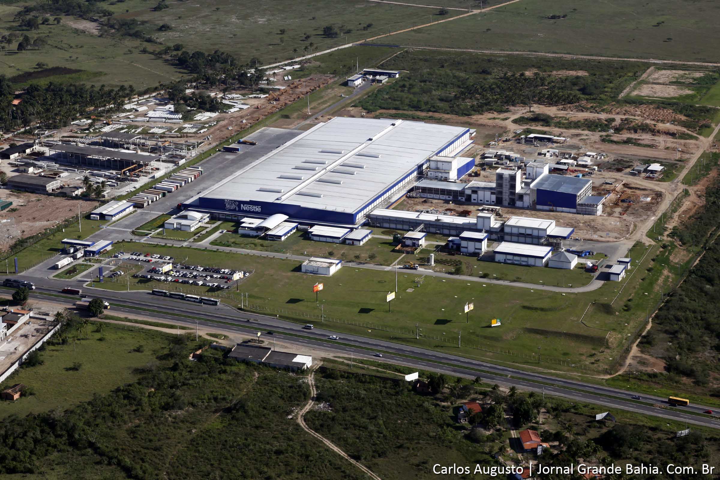 Nestlé Nordeste Alimentos e a Bebidas, unidade da Nestlé Brasil em Feira de Santana, vista aérea. 