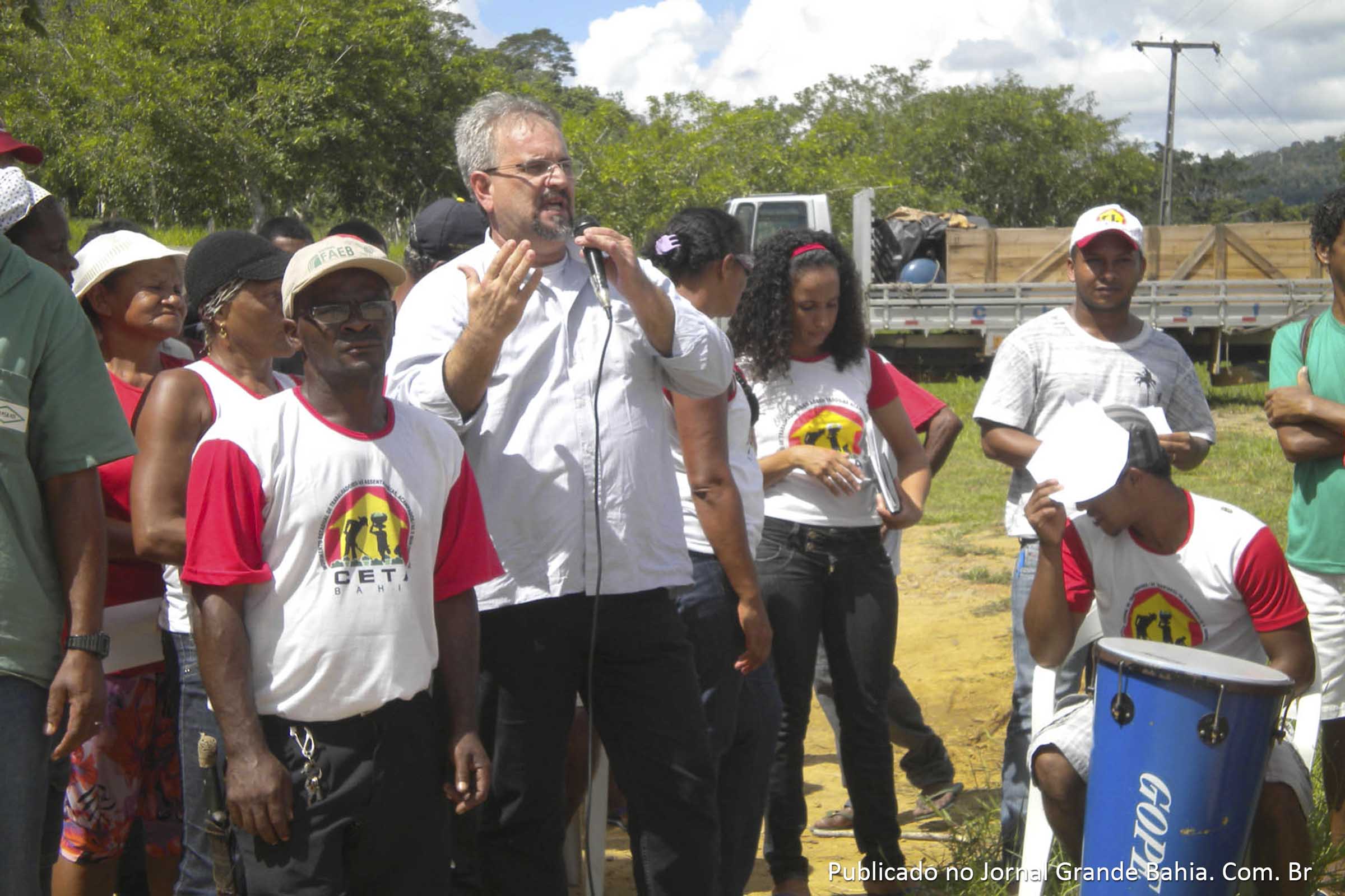 Deputado Marcelino Galo fala das ações dos movimentos sociais na Bahia.