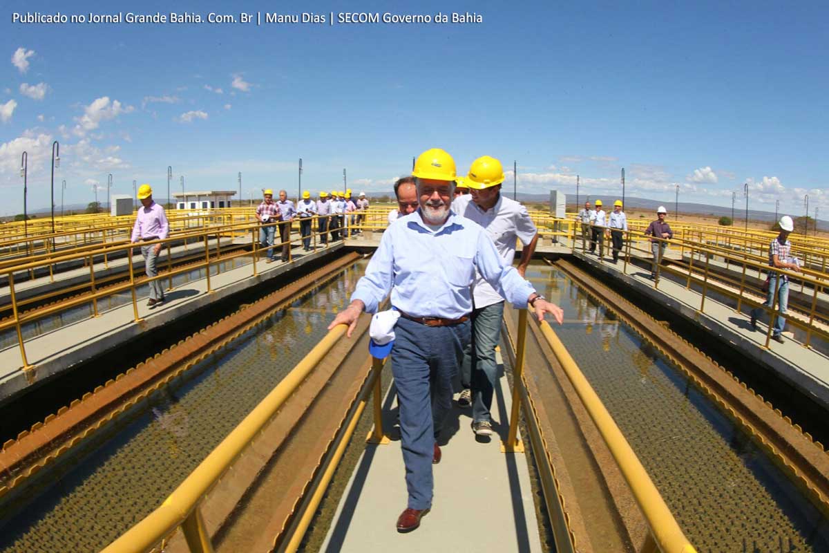 Governador Jaques Wagner inaugura da Adutora do São Francisco no município de Itaguaçú da Bahia.