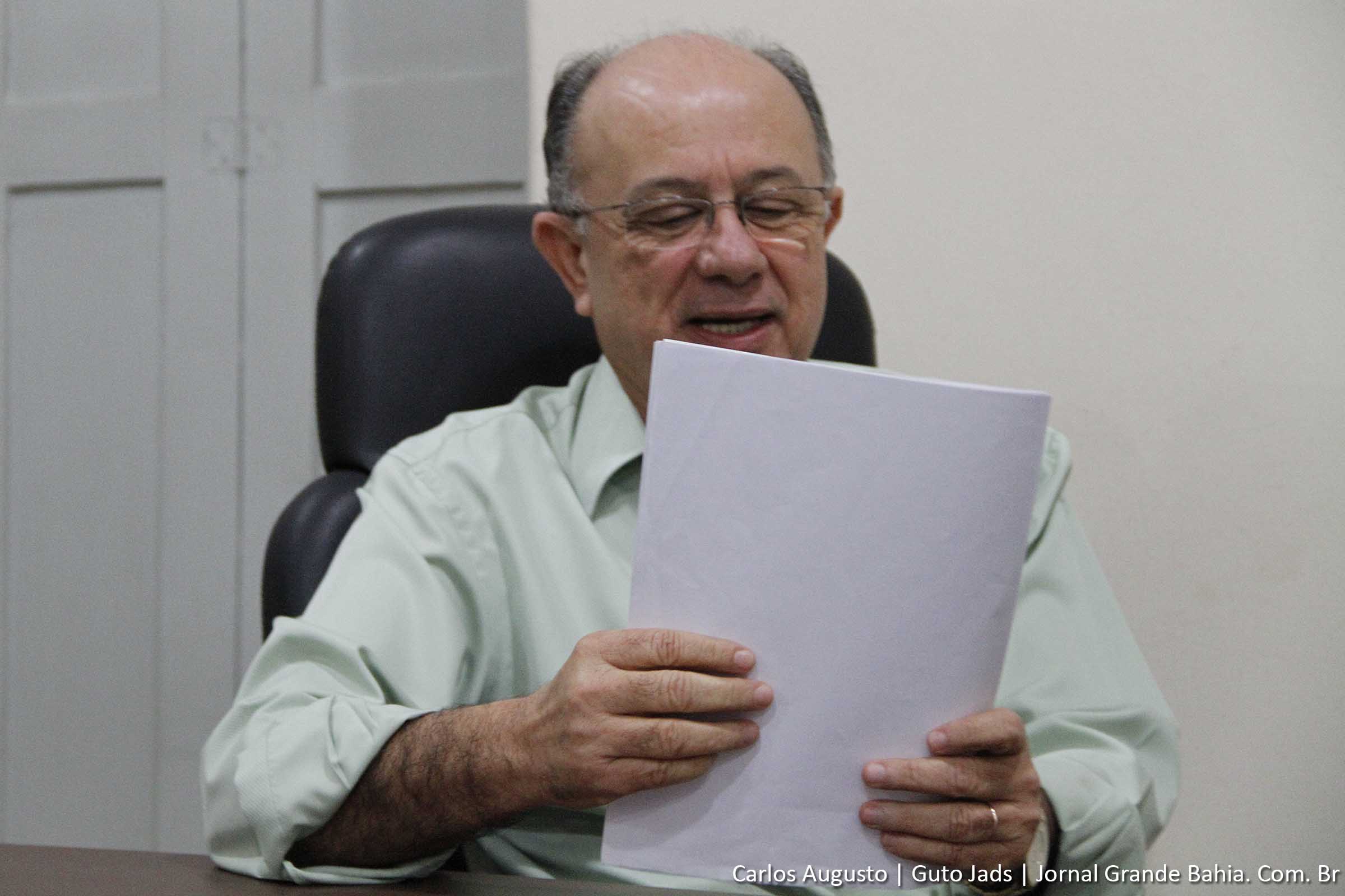 Prefeito José Ronaldo de Carvalho apresenta pacote de obras beneficiando vários bairros de Feira de Santana.