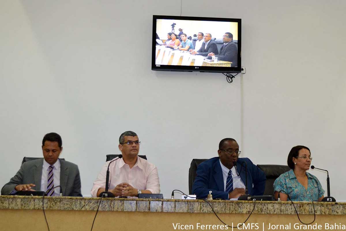 Câmara Municipal de Feira de Santana apresenta propostas para solucionar atendimento de obstetrícia