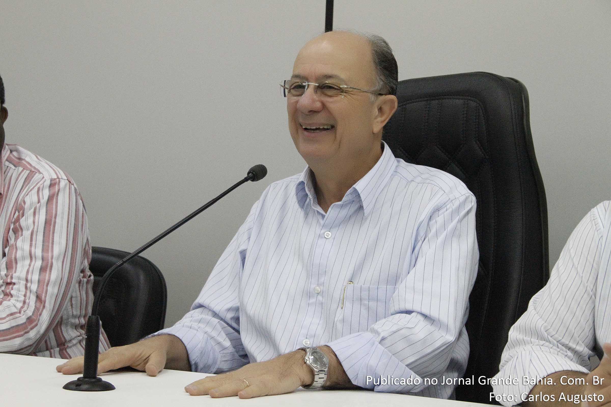 Prefeito de Feira de Santana, José Ronaldo apresenta parecer favorável à criação de bairros e comenta sobre investimentos no setor de saúde