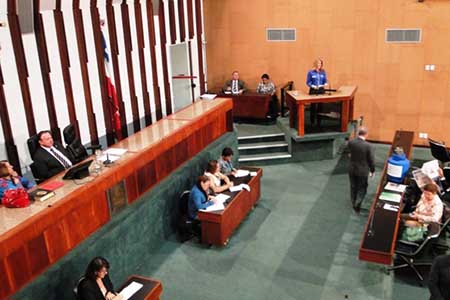 Graça Pimenta: "Estou honrada em ingressar em um partido que lutou contra a ditadura militar, pela democracia e está chegando a quase meio século de existência fiel aos seus princípios e ao povo brasileiro".