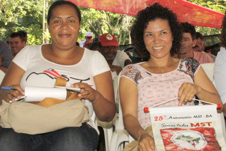 A dirigente Elizabeth Rocha e a secretário Lucia Barbosa também afirma apoio a Rui Costa.