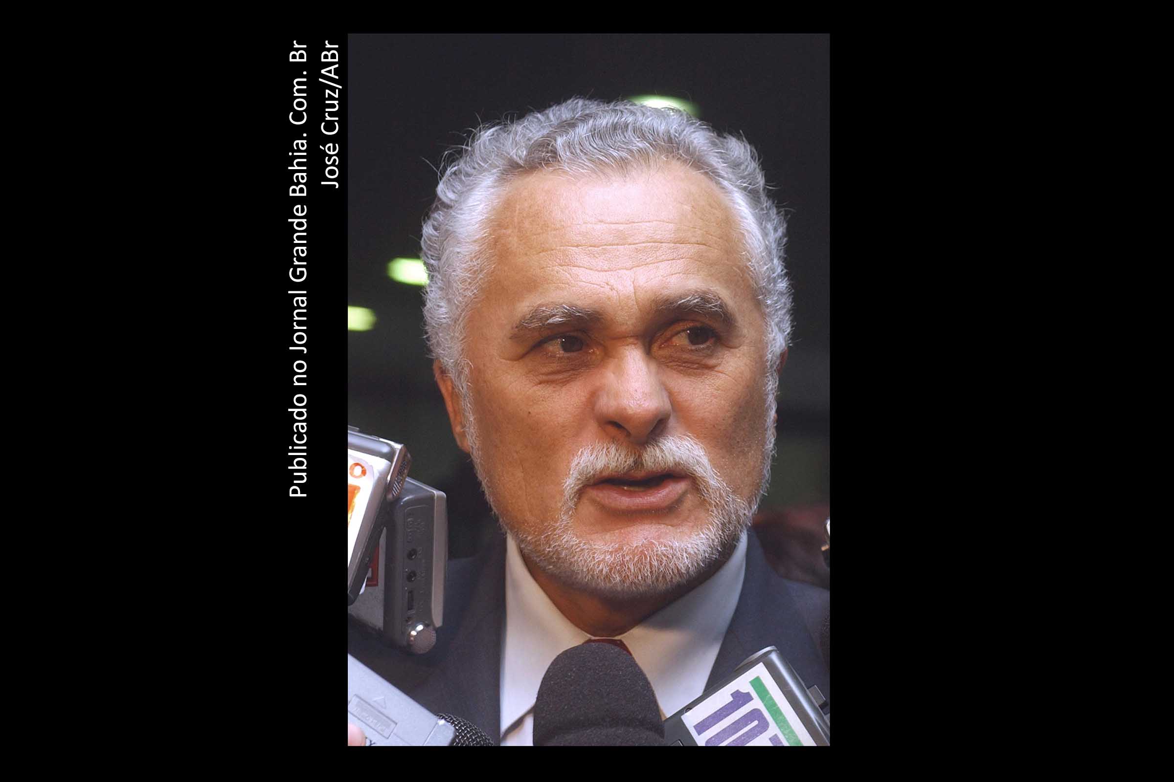 Para OAB prisão de José Genoino foi arbitrária.