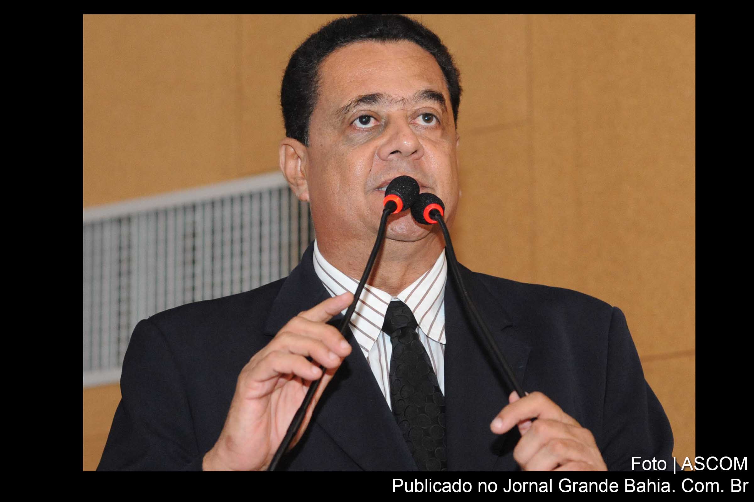 Luciano Simões: “O Governo do Estado, a todo o momento, vem a público pregar à população uma mentira deslavada ao falar que as finanças estão redondas.”