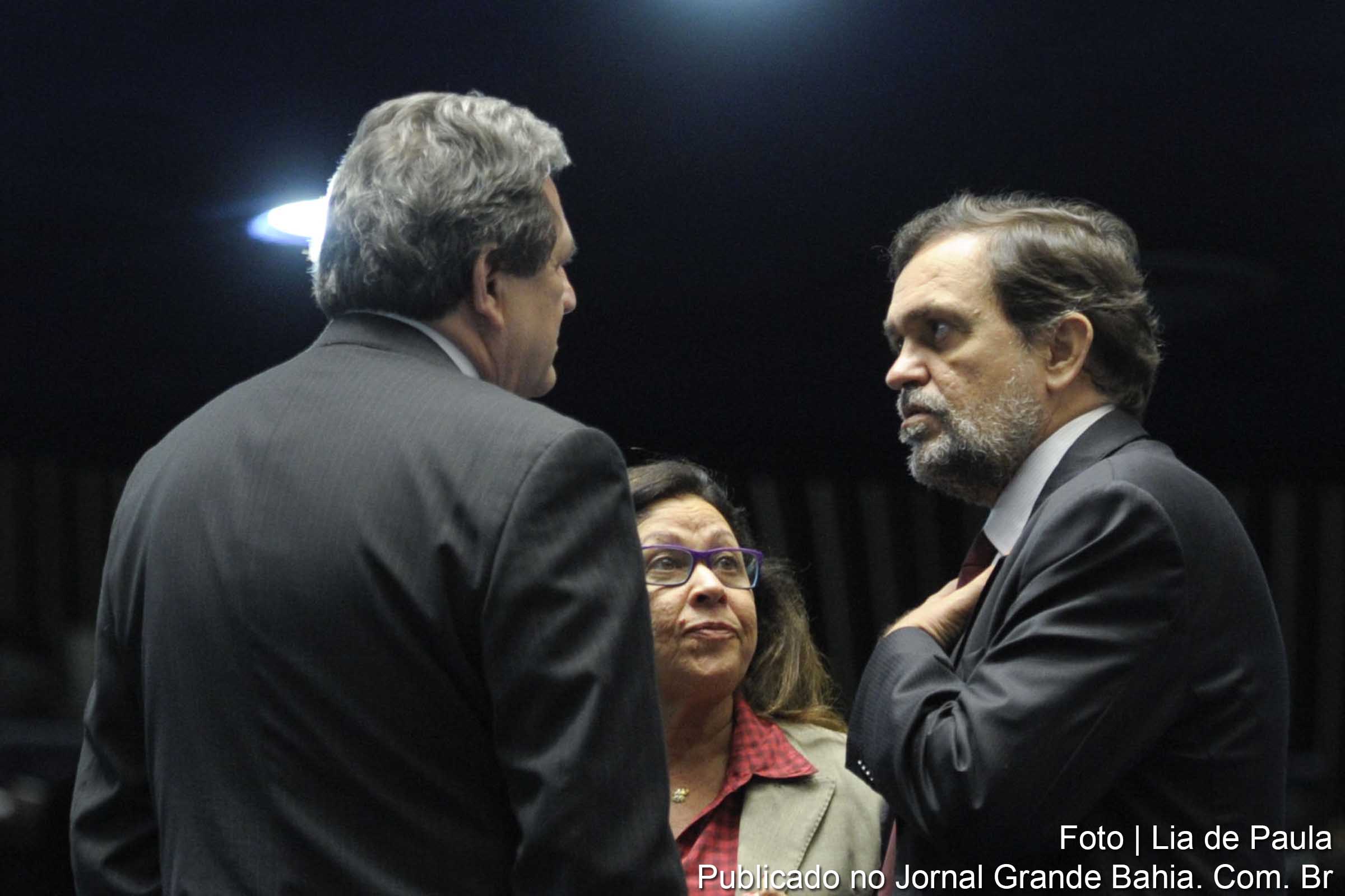 Senadores Walter Pinheiro e Lídice da Mata destinam R$ 5,5 milhões para a implantação da Universidade Federal de Chapada Diamantina.