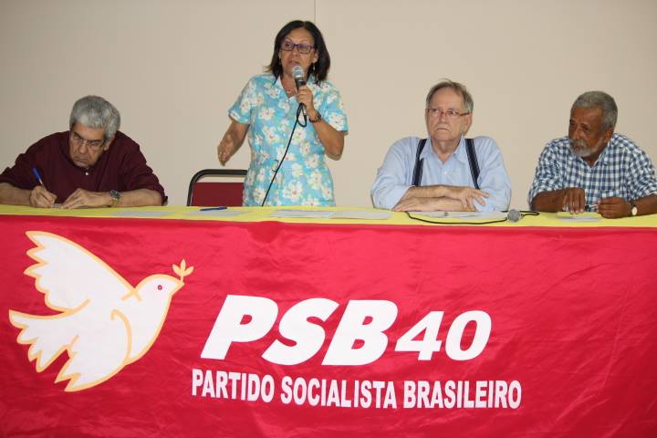 Senadora Lídice da Mata durante encontro do PSB.
