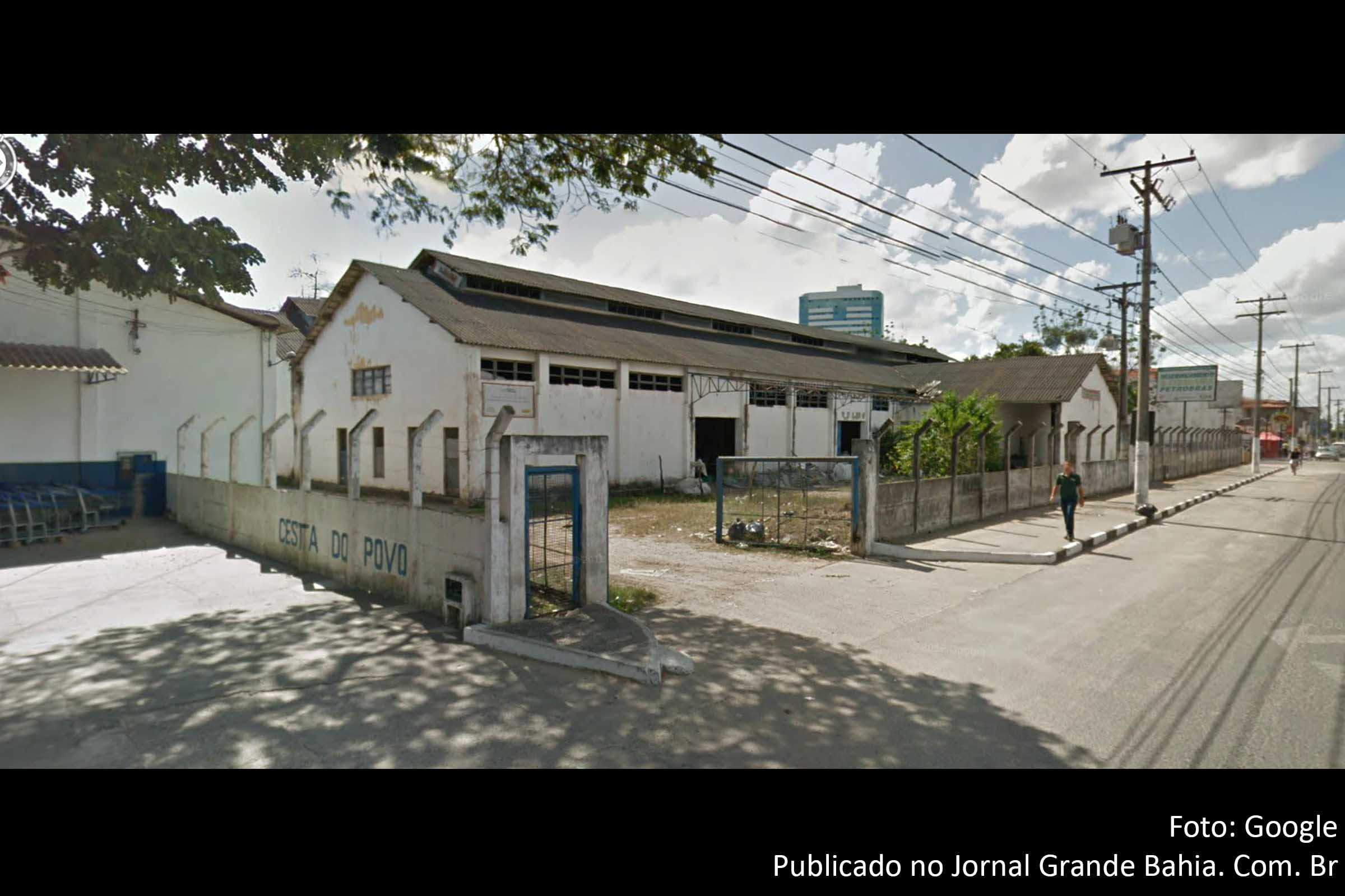 Terreno do Estado fica na Avenida João Durval, em Feira de Santana. Propriedade vale milhões de reais e é cobiçada pelo setor privado.