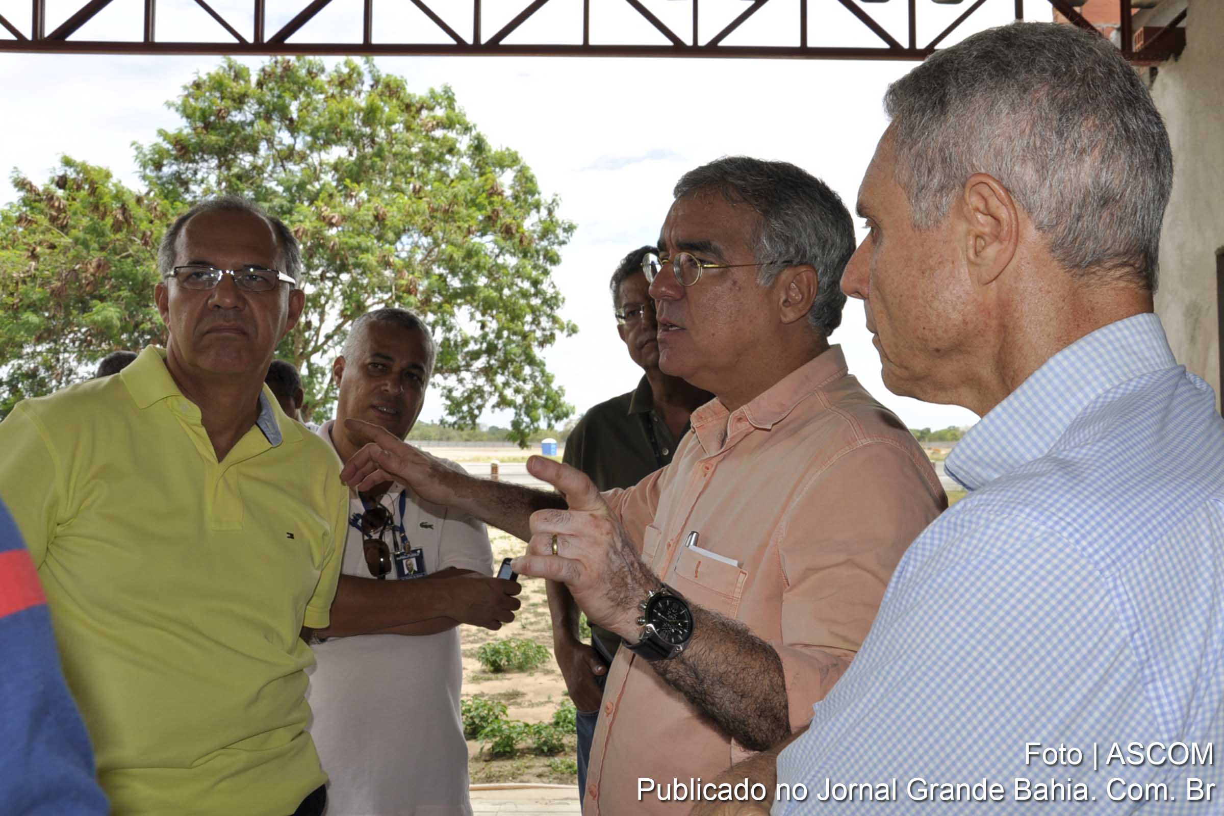 Obra do Aeroporto de Feira de Santana passa por vistoria