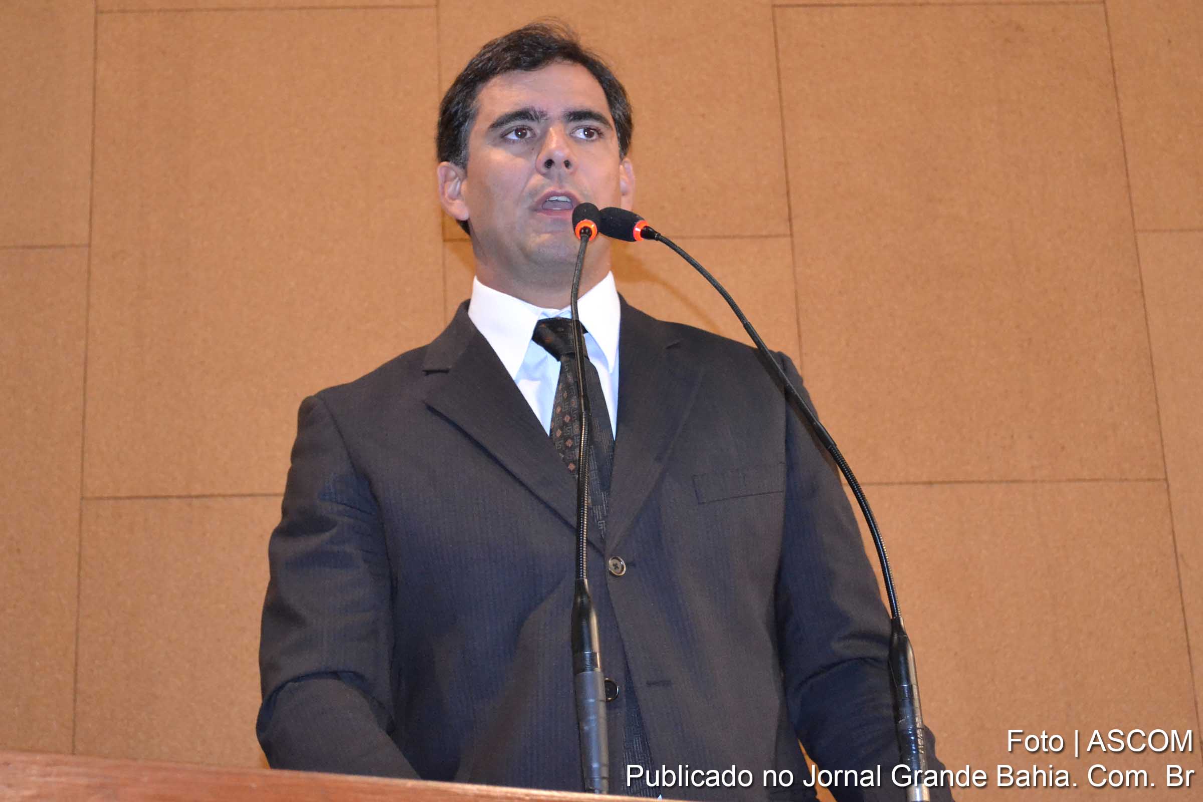 Leur Lomanto Júnior: “A judicialização tende a atrapalhar ainda mais a situação, não ajudando em nada no desenvolvimento da cidade.".