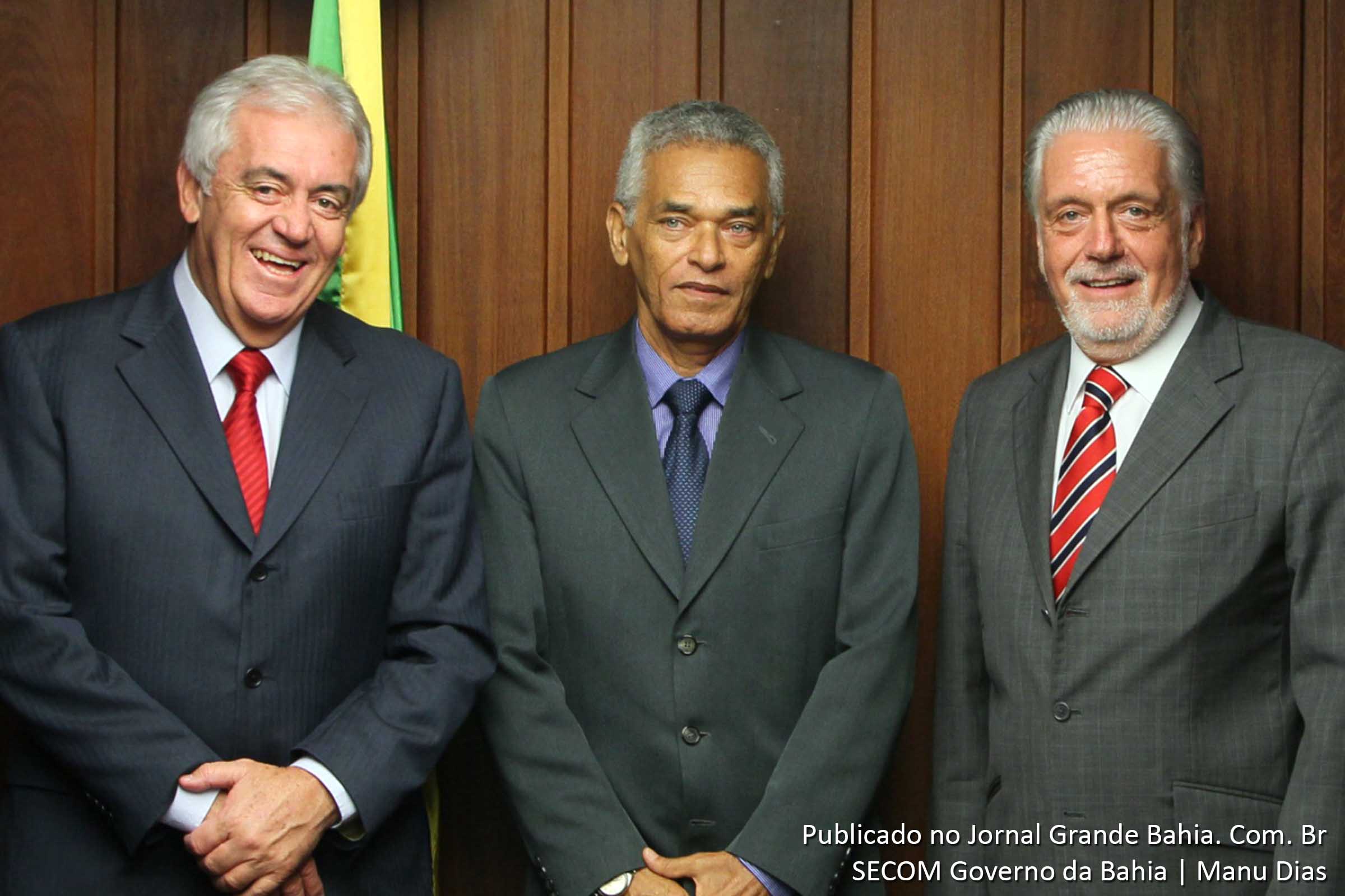 Otto Alencar, Eserval Rocha e Jaques Wagner. Presidente do TJBA, Eserval Rocha assume governo da Bahia.