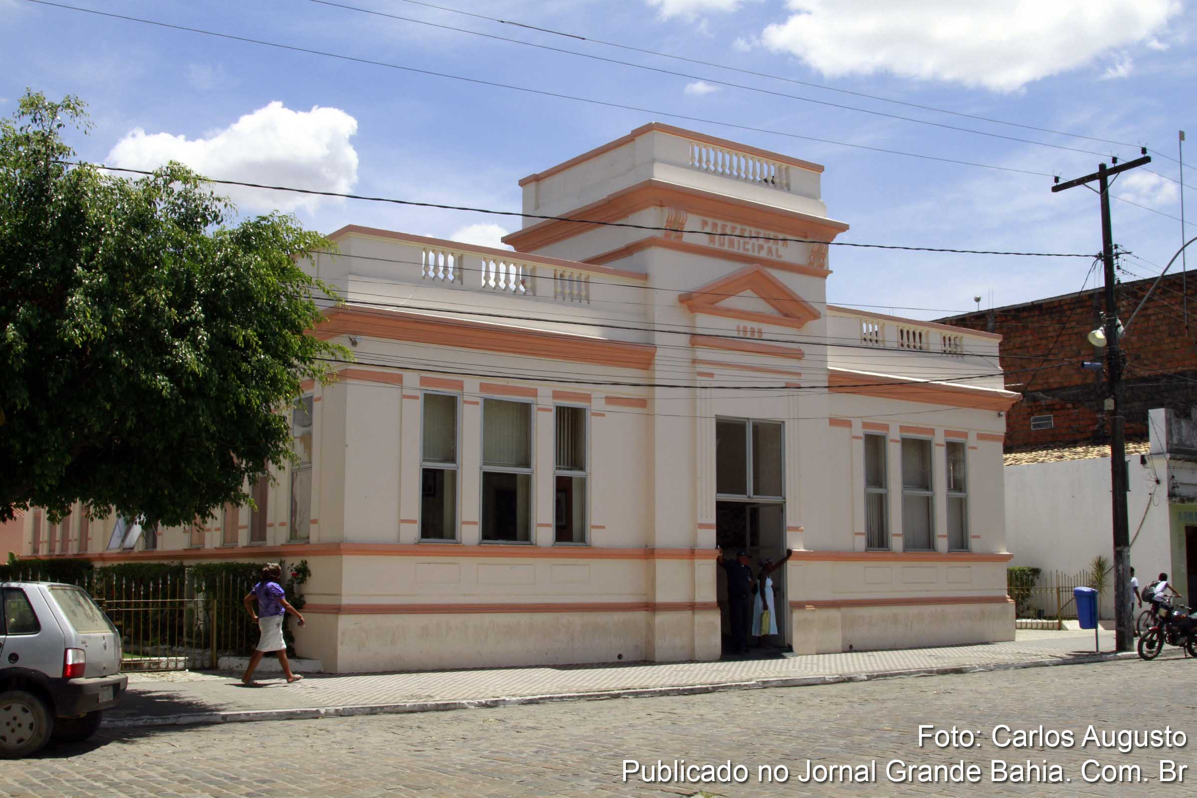 Sede da Prefeitura de Santo Estêvão. (Foto: Carlos Augusto | Jornal Grande Bahia)