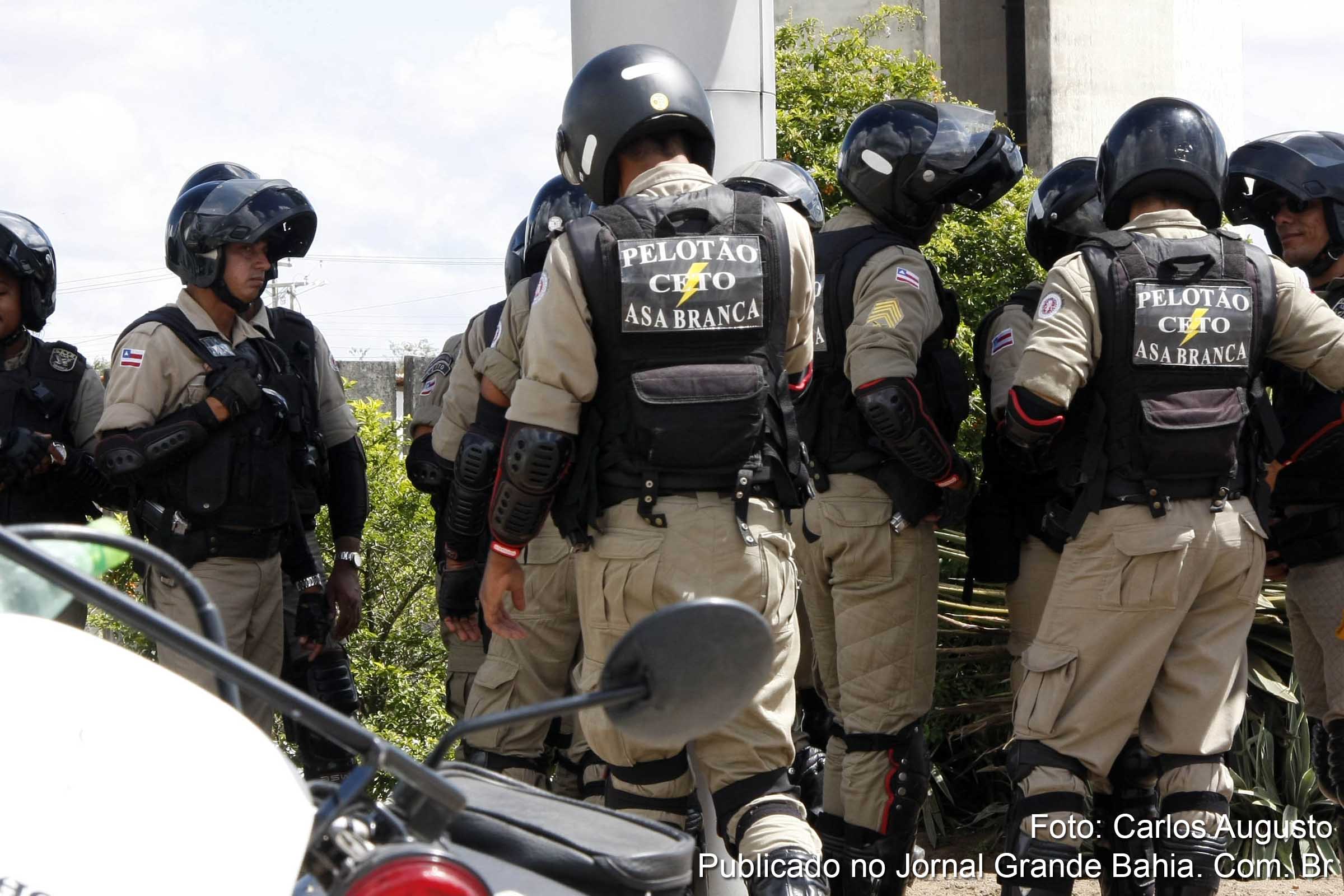 Policia Militar da Bahia garante segurança da Micareta de Feira de Santana 2014