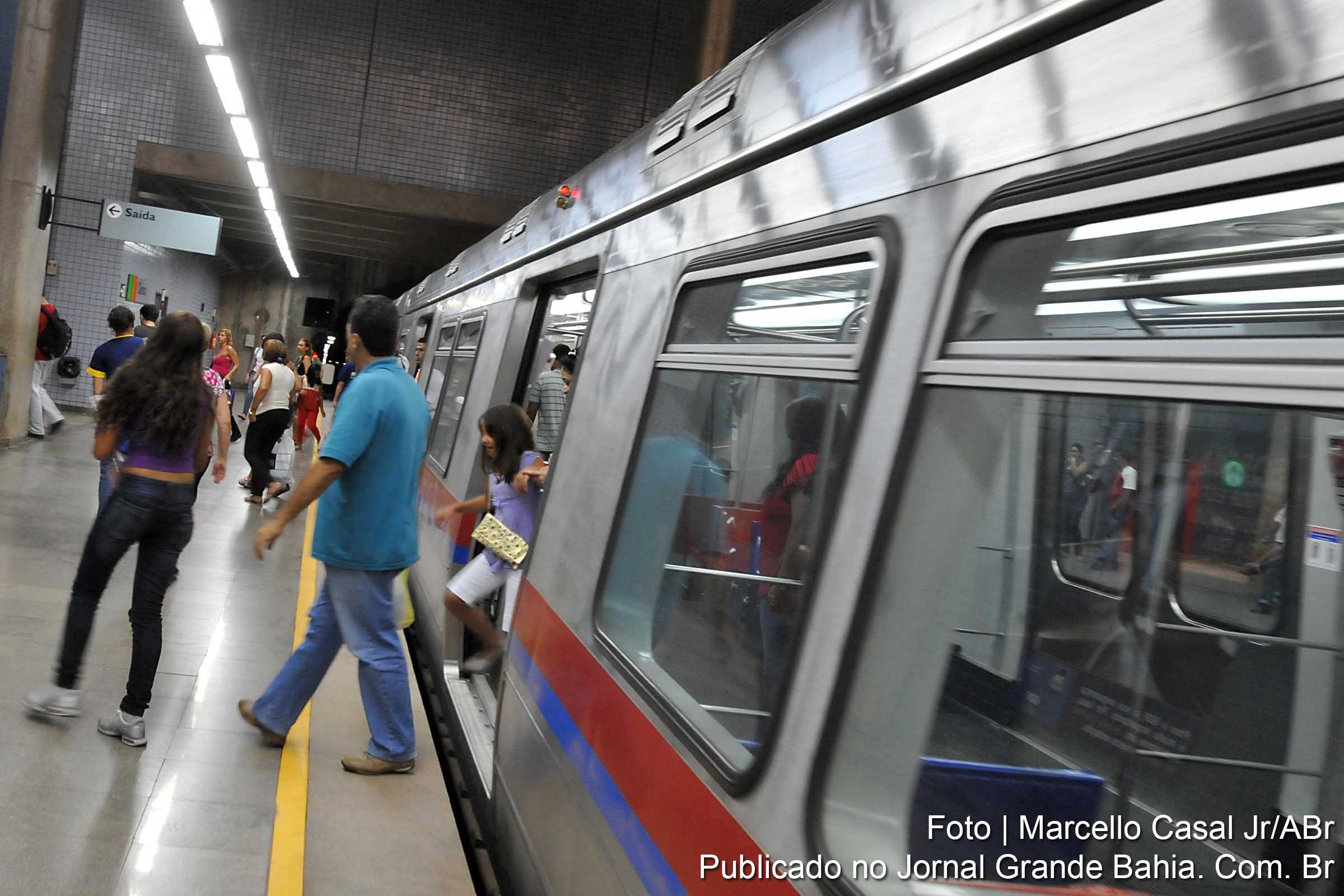 Trem é a melhor forma de transporte urbano.